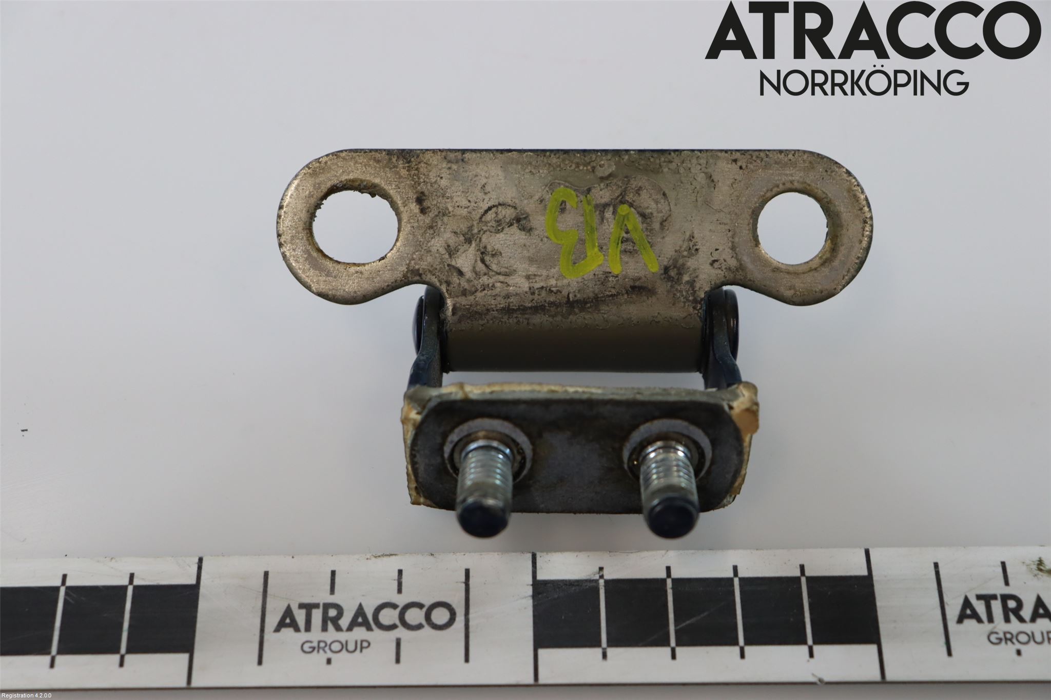 Toyota AURIS 13-19 Bakluke Hengsel Venstre