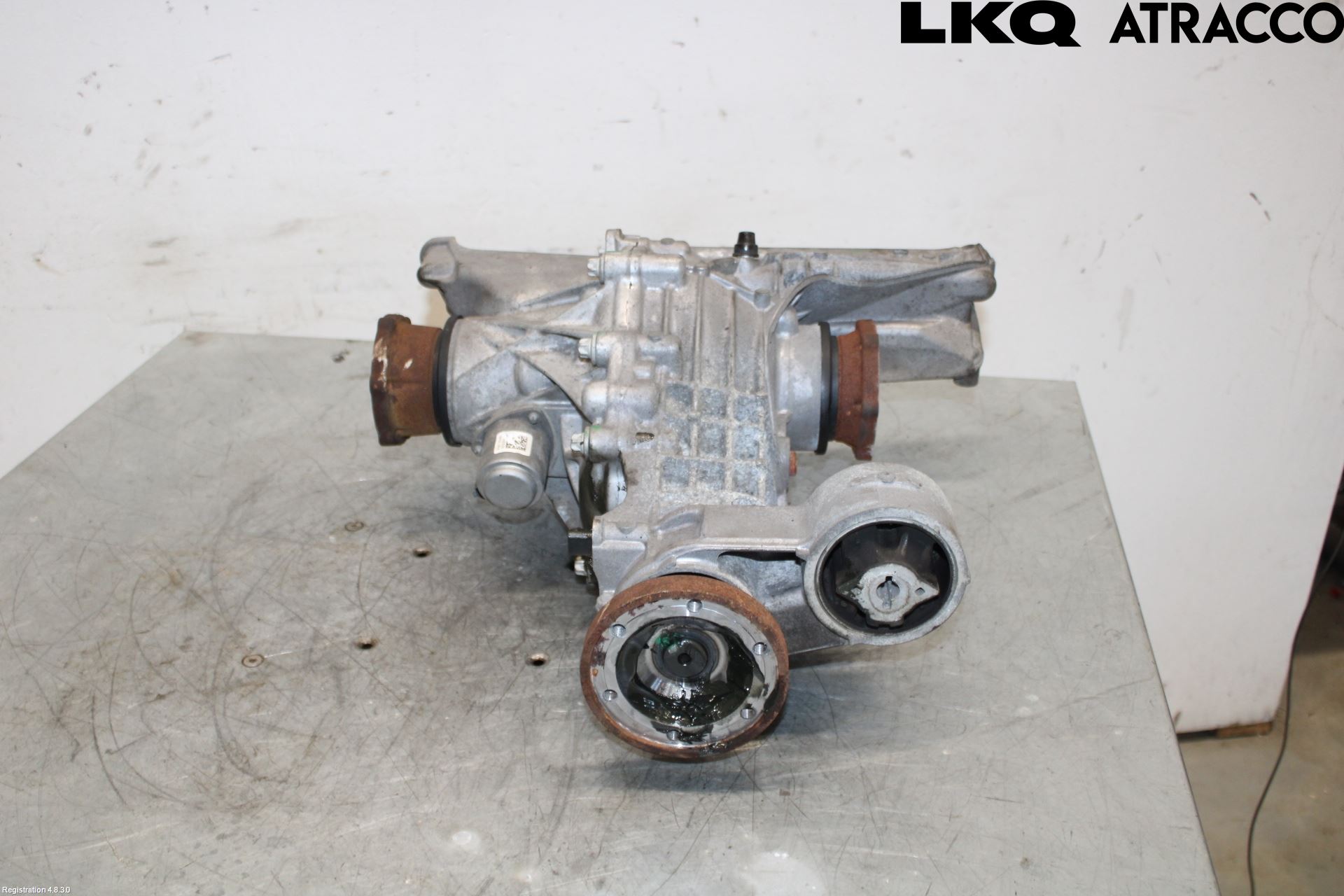 Audi A6 F2/C8 19- Bakaksel Kardang Bak -Diff