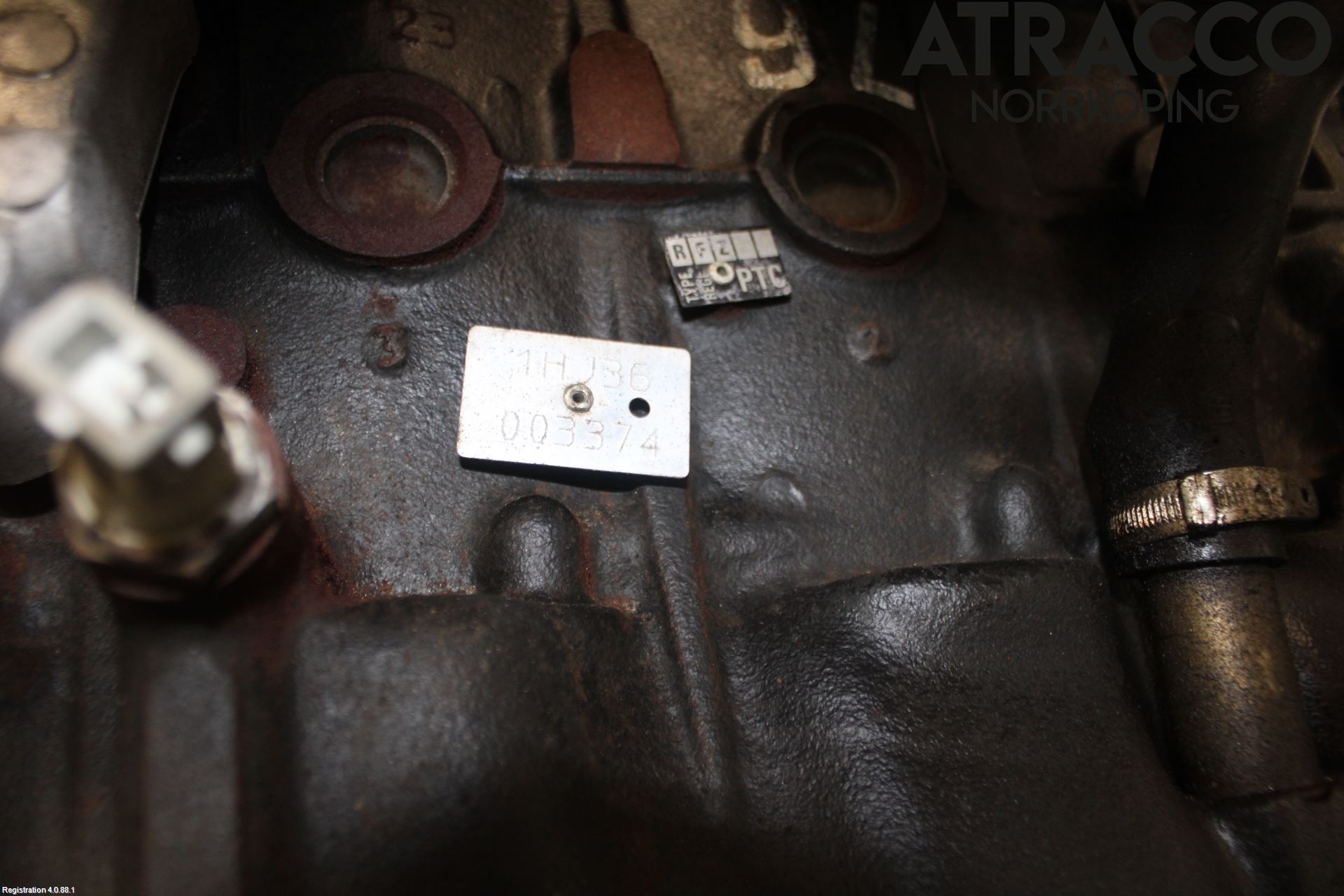 Peugeot 605 Motor Bensin