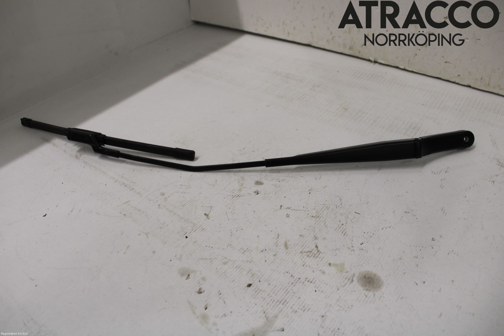 Skoda RAPID Viskerarm-Armer Frontrute