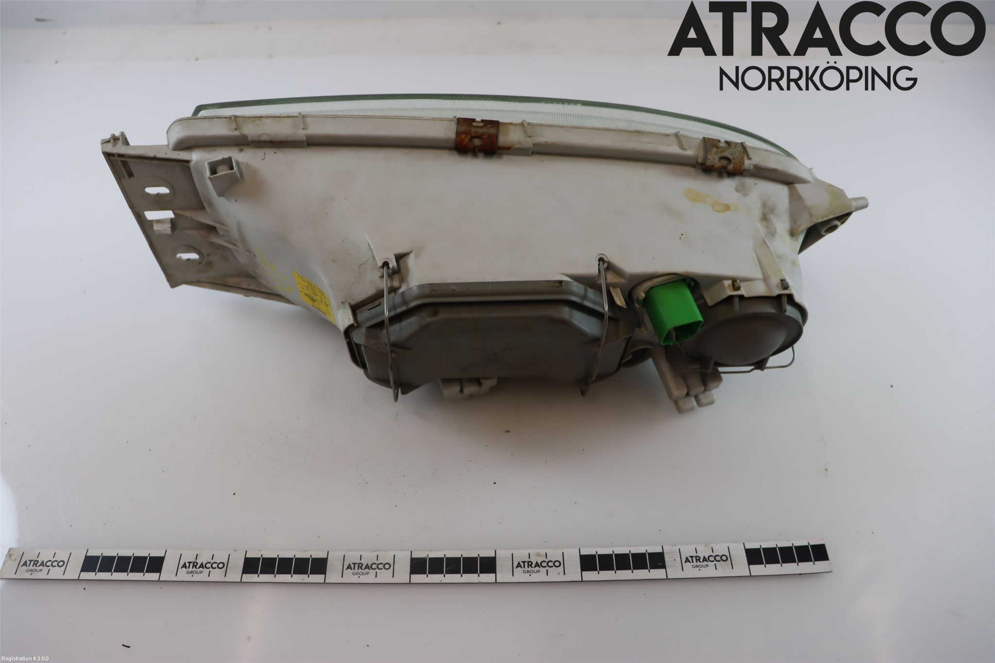 Ford FIESTA     96-99 Frontlykt Venstre