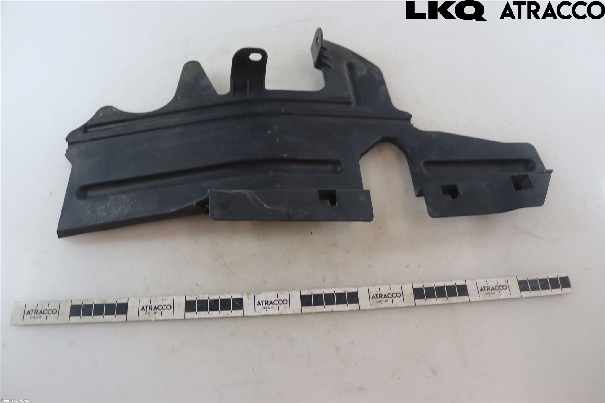 Toyota COROLLA VERSO 04-07 Luftstyring Front