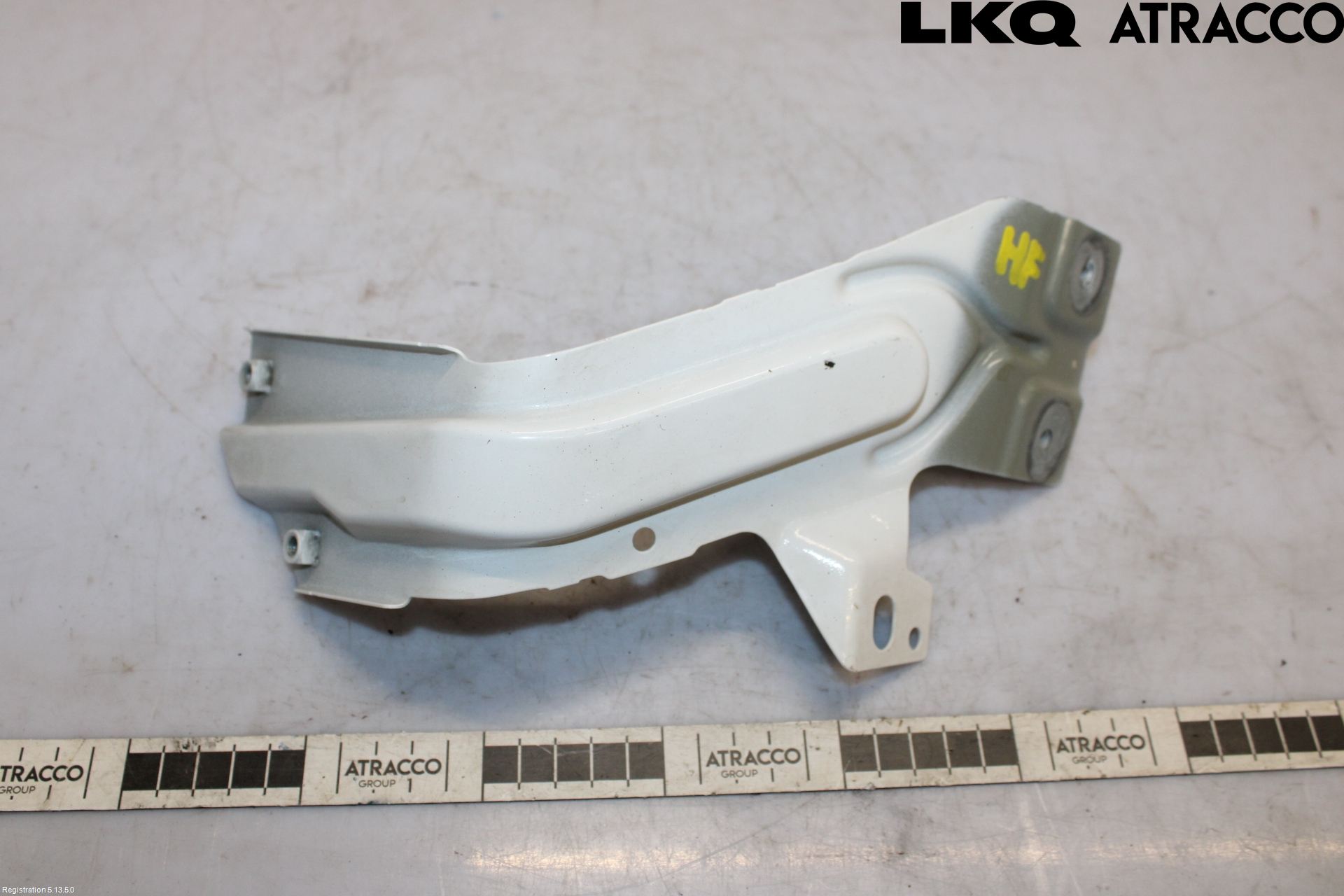 Volkswagen VW CADDY 16-20 Fenderfeste Foran Høy