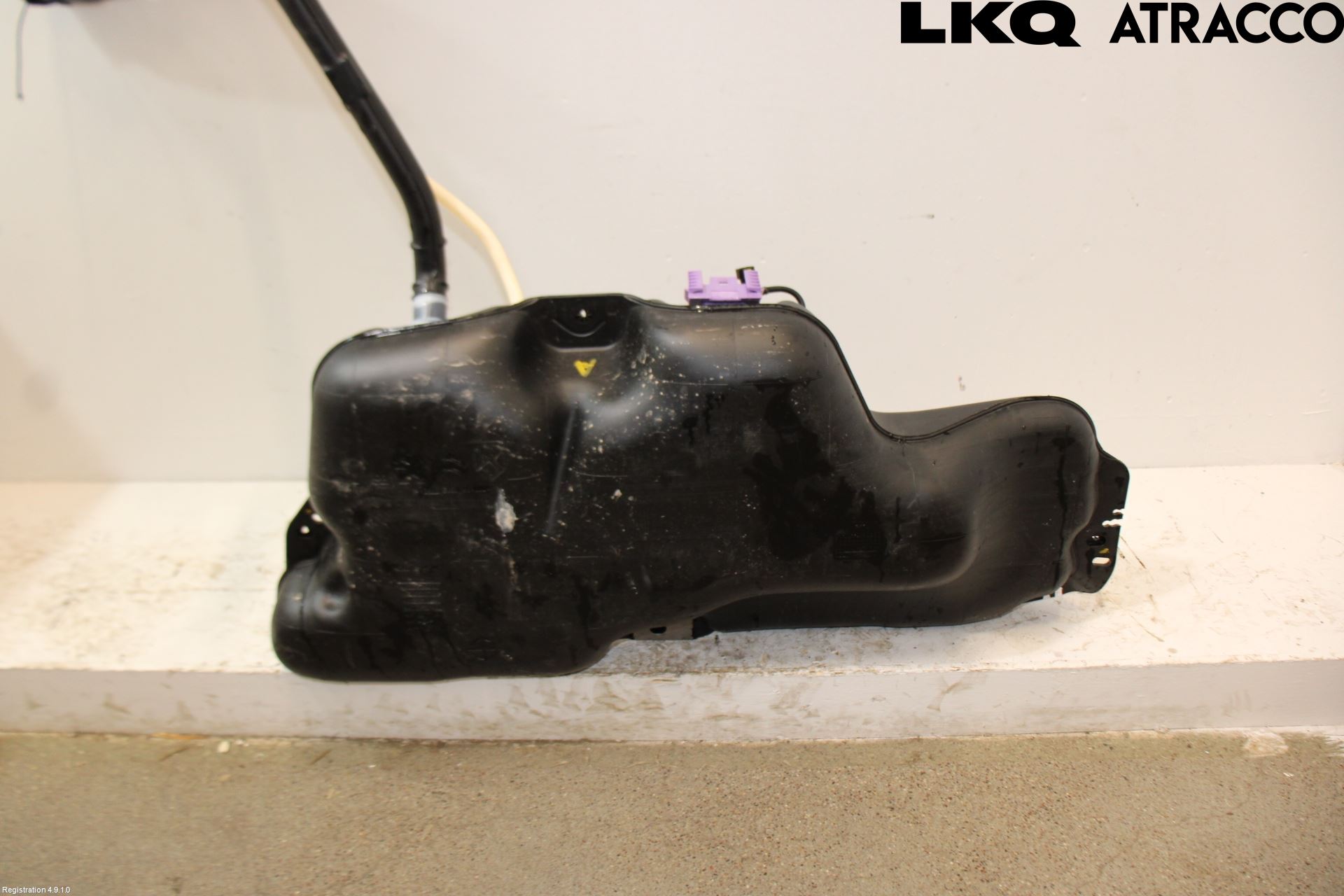 Opel MOKKA 21- Drivstofftank