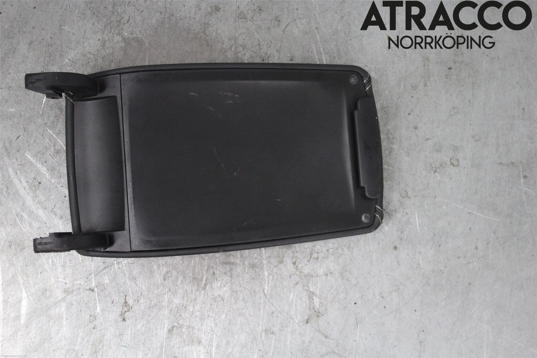 Audi A6/S6     05-11 Innr Armlene