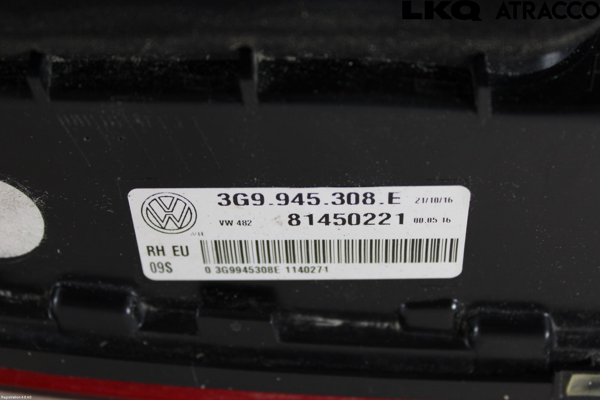 Volkswagen VW PASSAT 15-19 Baklykt Høyre  På Luke(Indre)