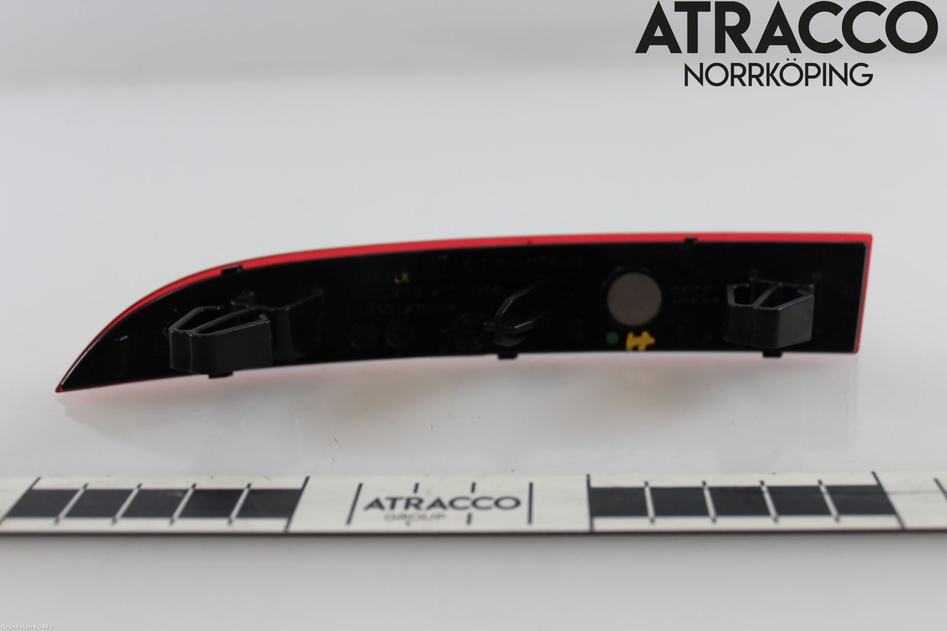 Audi A4/S4 B9 20- Refleks Bak