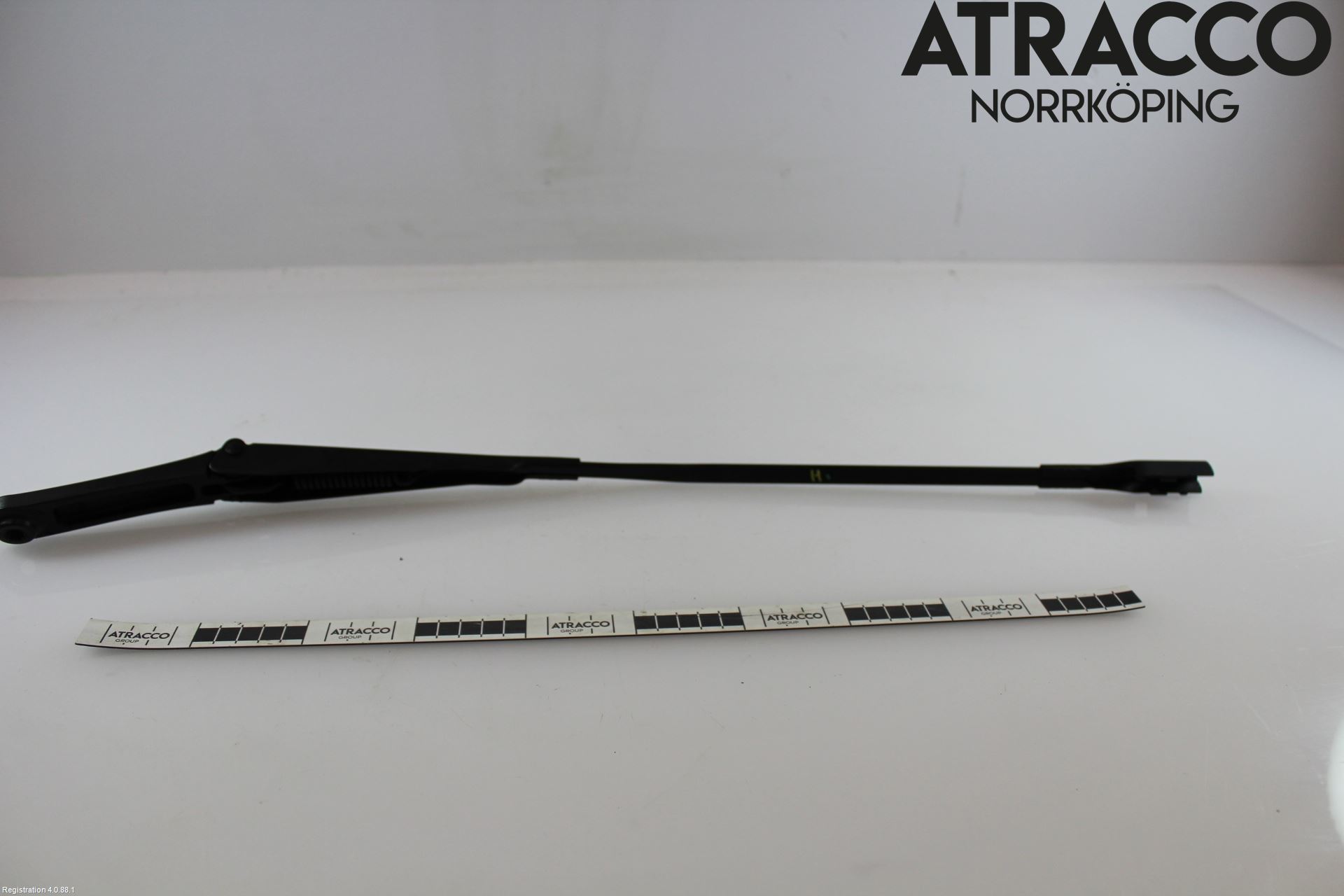 Audi A4/S4 B9 20- Viskerarm-Armer Frontrute