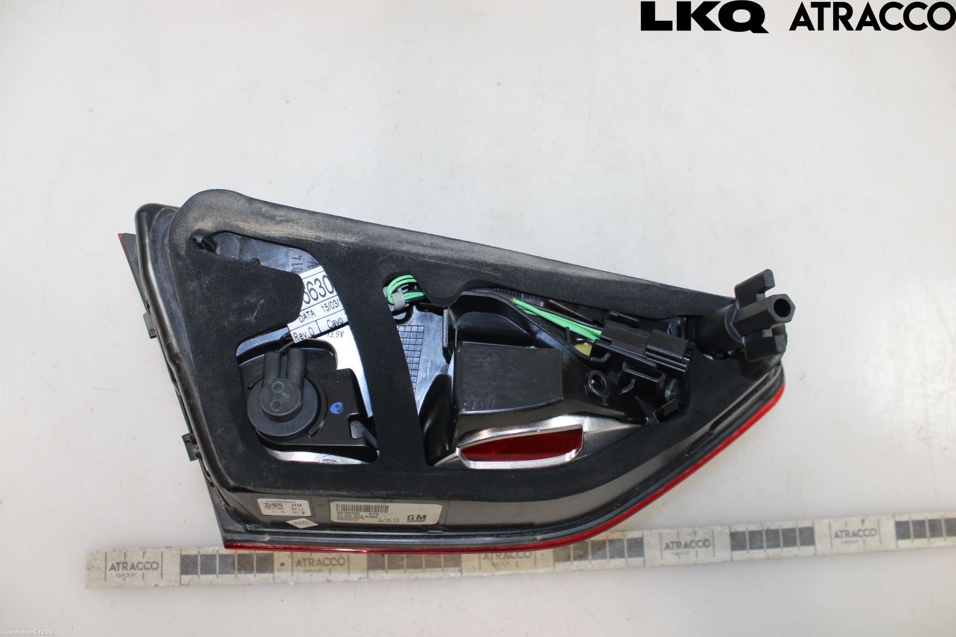 Opel INSIGNIA 17- Baklykt Høyre  På Luke(Indre)