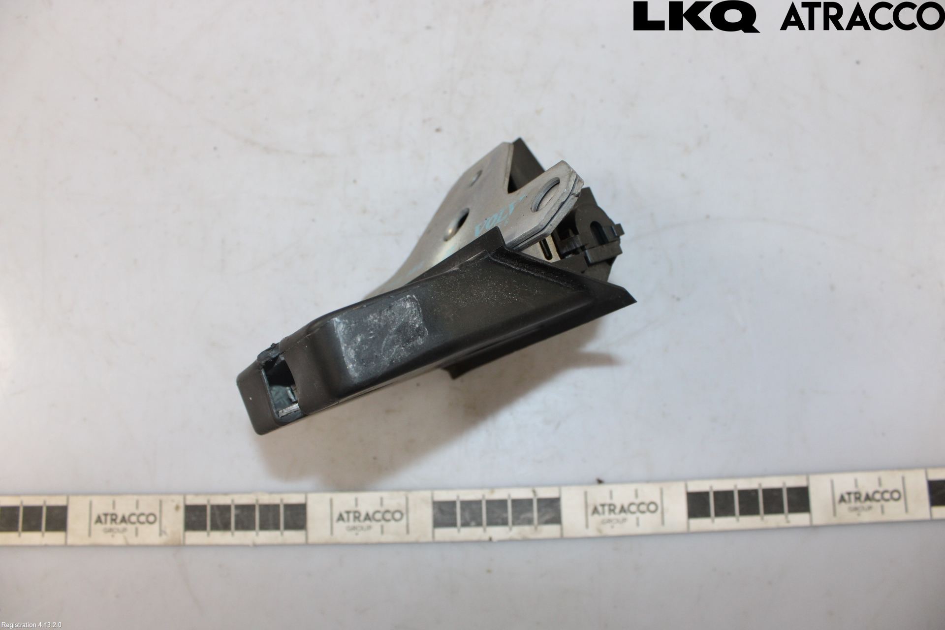 Volvo V50 08-12 Bakluke-Lokk Låsekasse