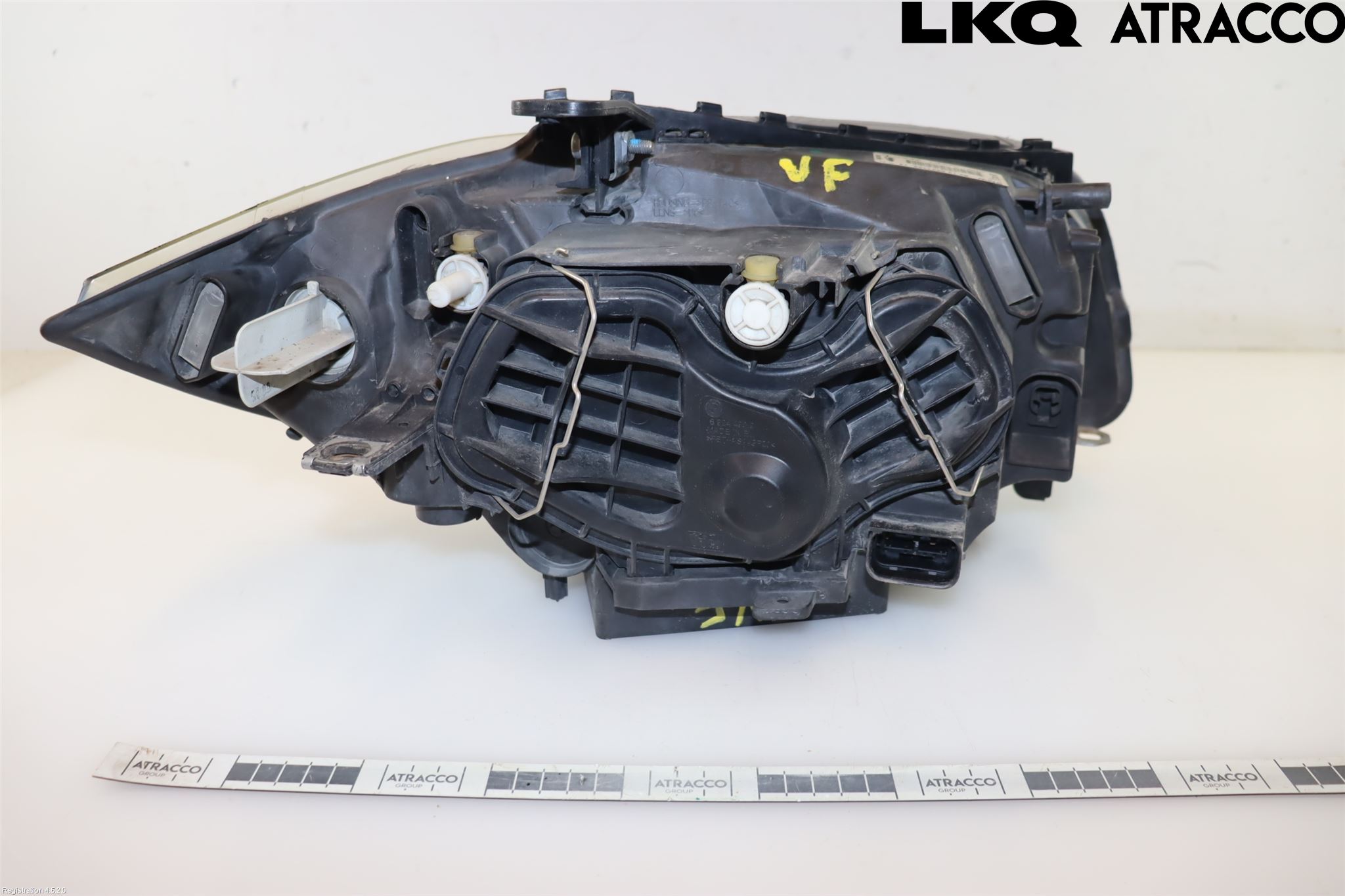 BMW 1 E87/81 5D/3D 03-11 Frontlykt Venstre