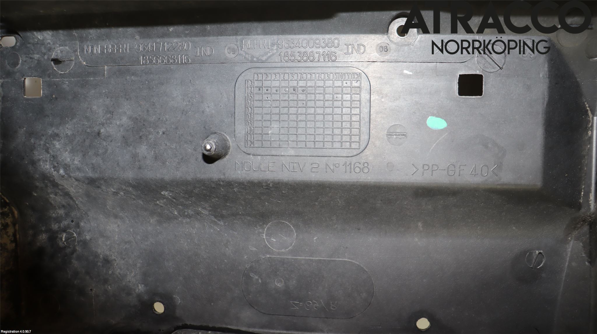 Peugeot 307     01-05 Kjølevifte-Radiator Hus-Kåpe