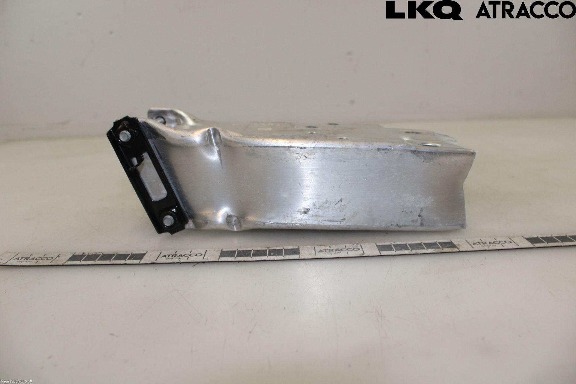 Mini ONE/COOPER 5DR F55 14-24 Støtfanger Foran Feste