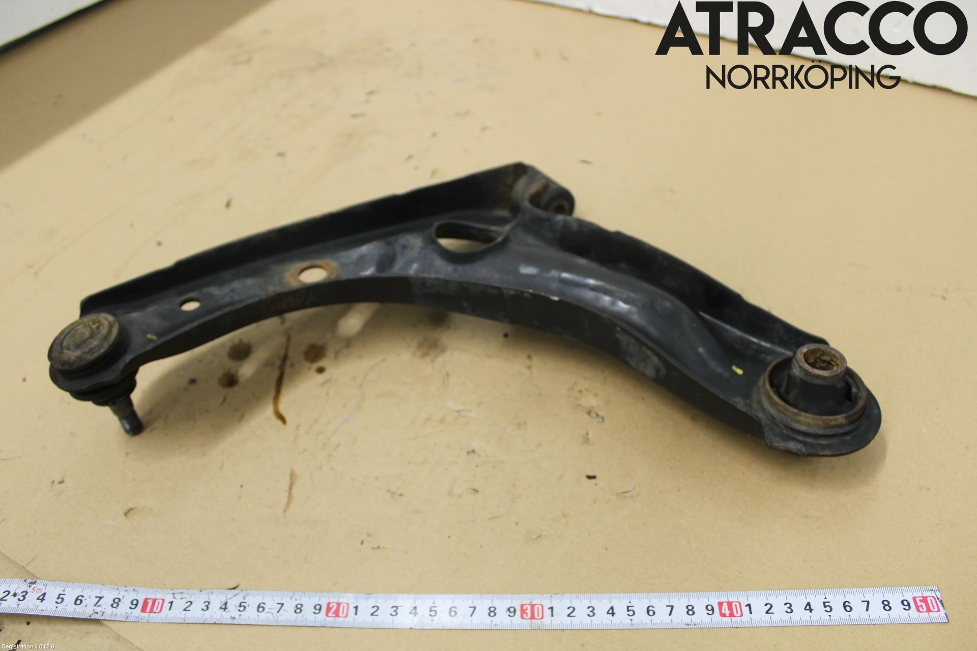 Toyota AYGO 06-14 Bærearm Foran Høyre Nedre