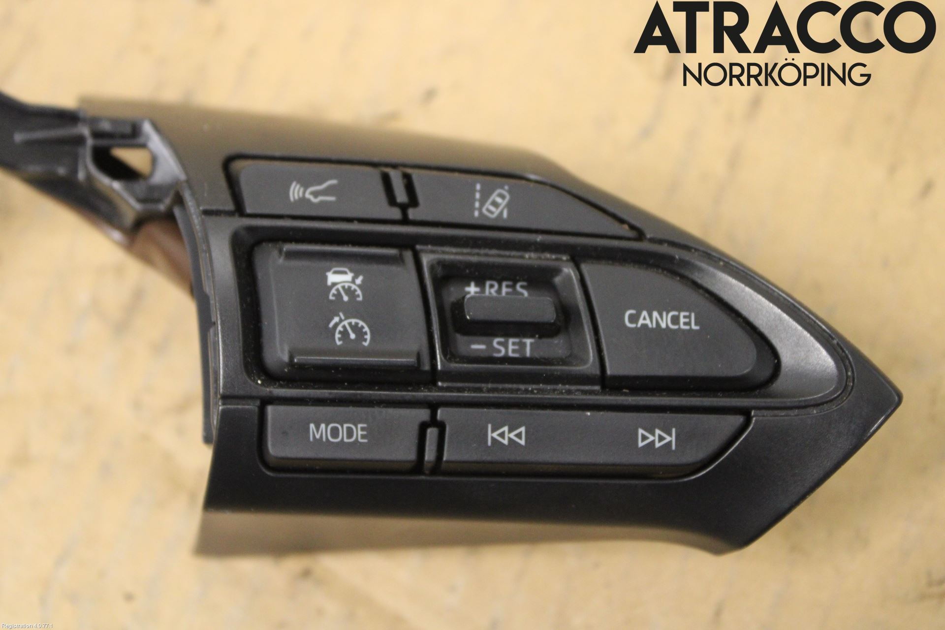 Toyota YARIS XP21 20- Bryter Ratt Radio-Stereo