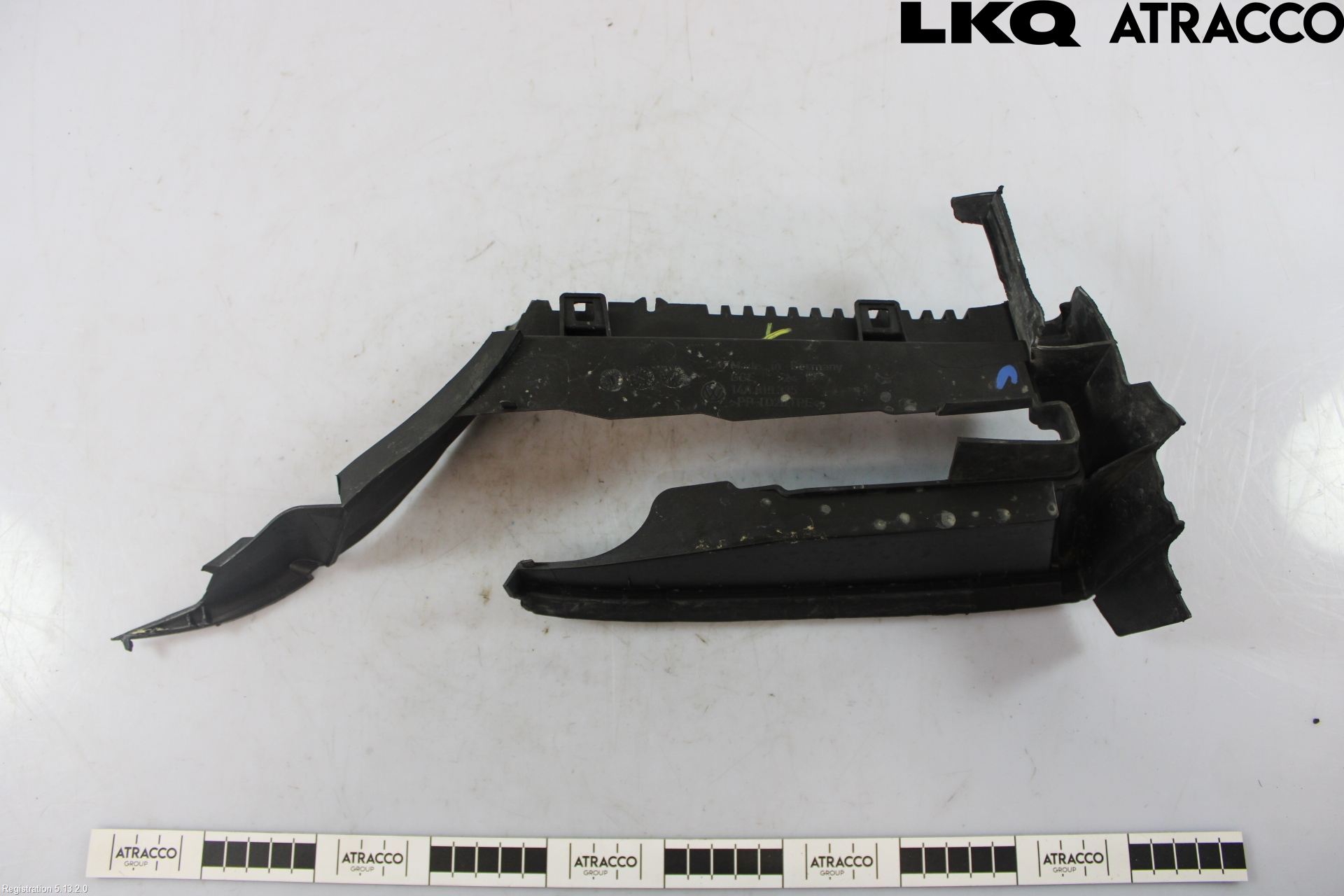Volkswagen VW ID.7/TOURER 24- Visker Deksel-Grill-Under Frr