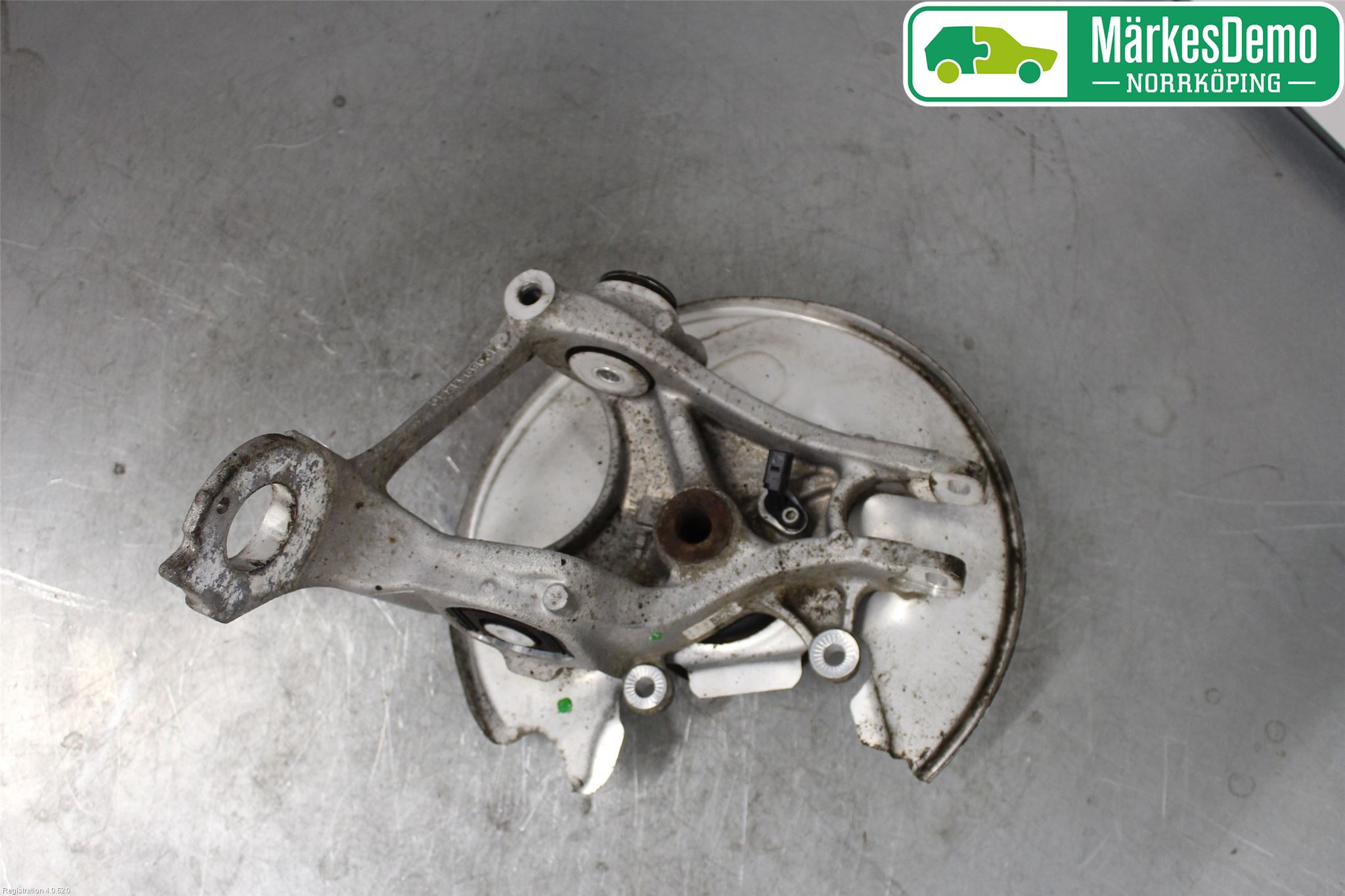 Audi A6/S6 4G 11-18 Spindel Vb