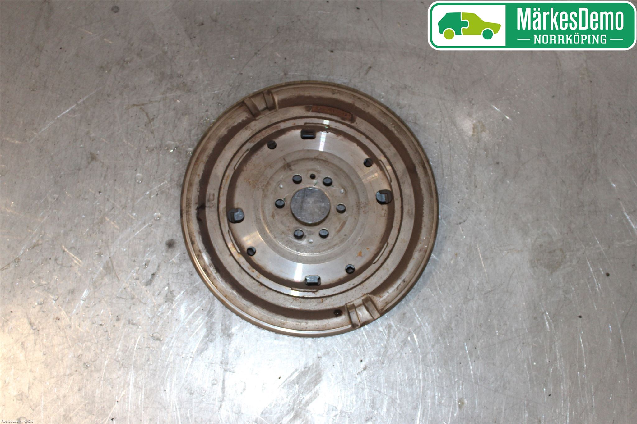 Volkswagen VW GOLF VI 09-13 Svinghjul Automat