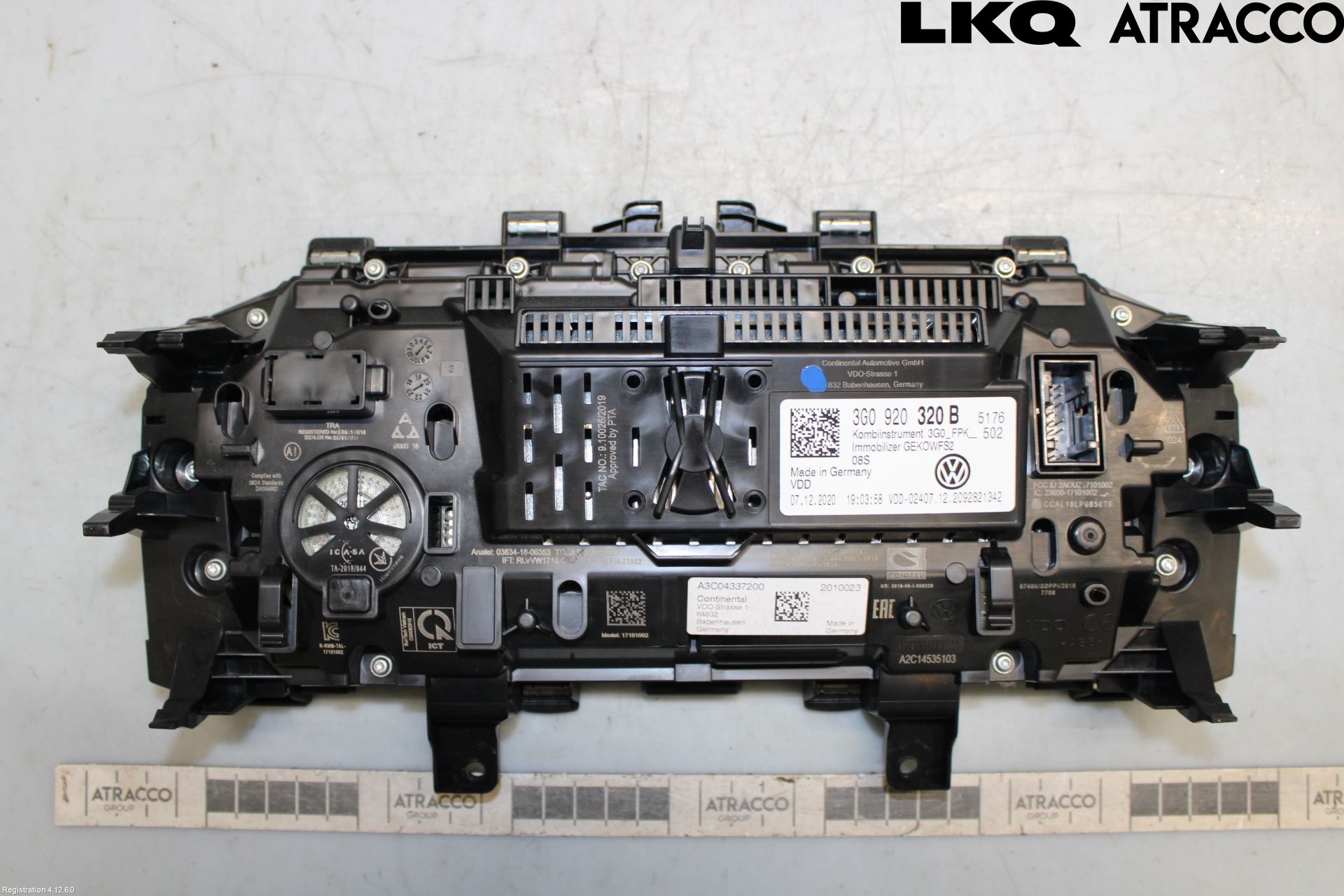 Volkswagen VW TIGUAN 16-24 Instr Kombinert