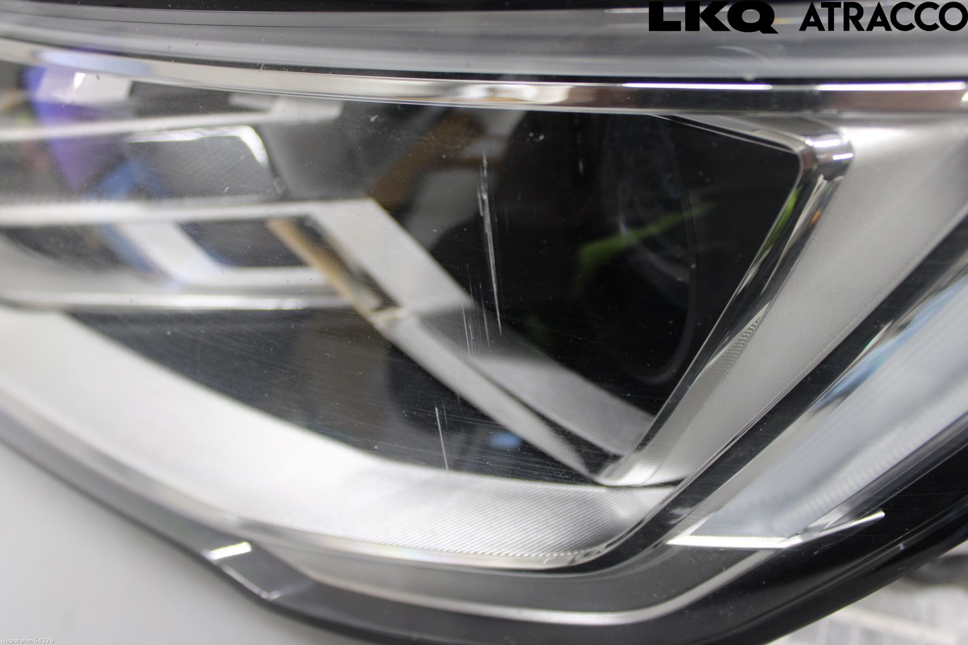 Audi A1/S1 11-18 Frontlykt Venstre
