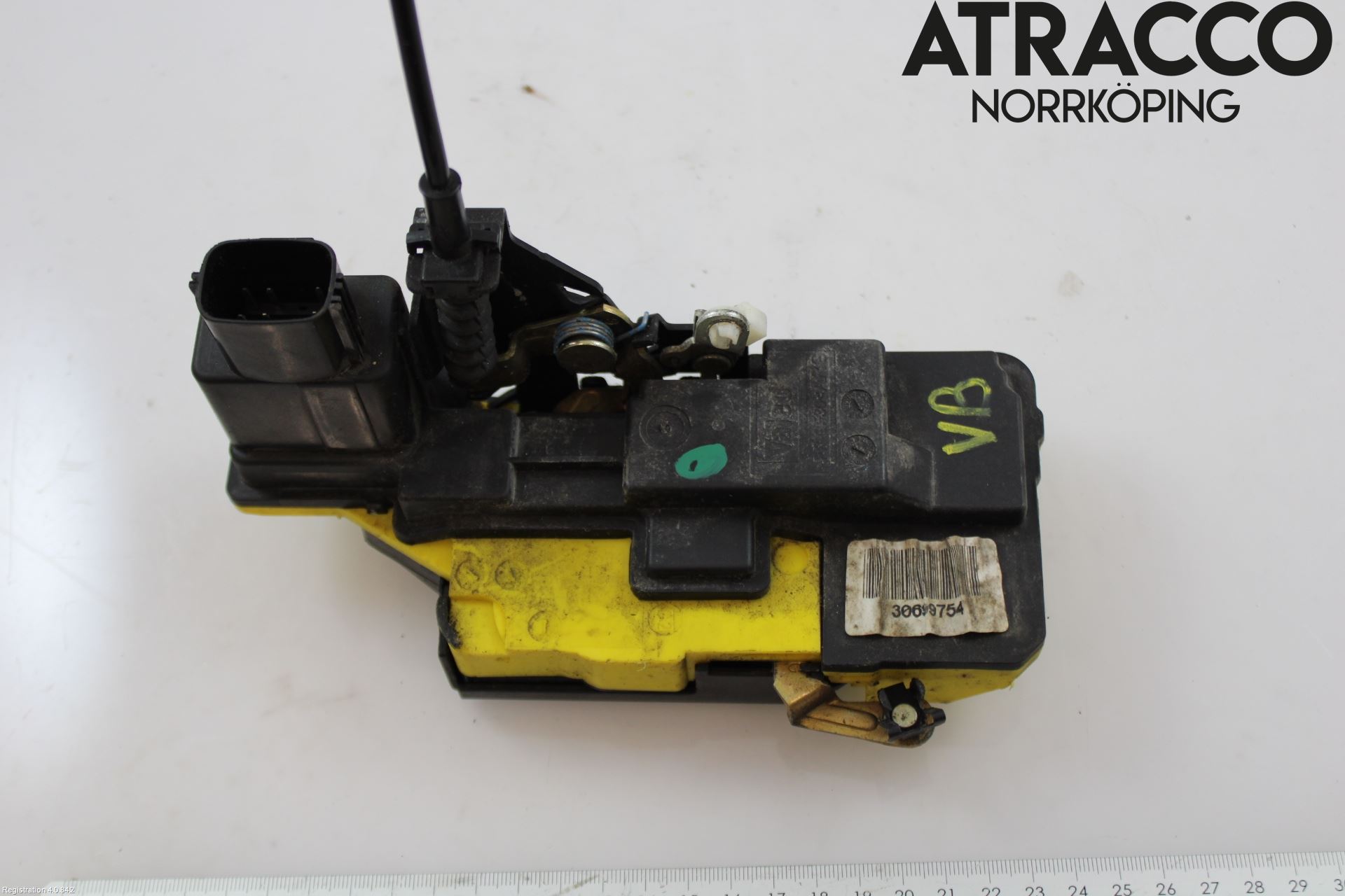 Volvo V70 05-08 Dørlås - Låsekasse