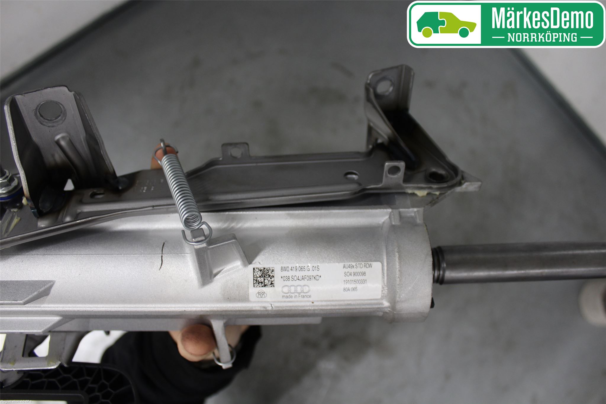 Audi A4/S4 B9 20- Rattakselaggregat Justerbart