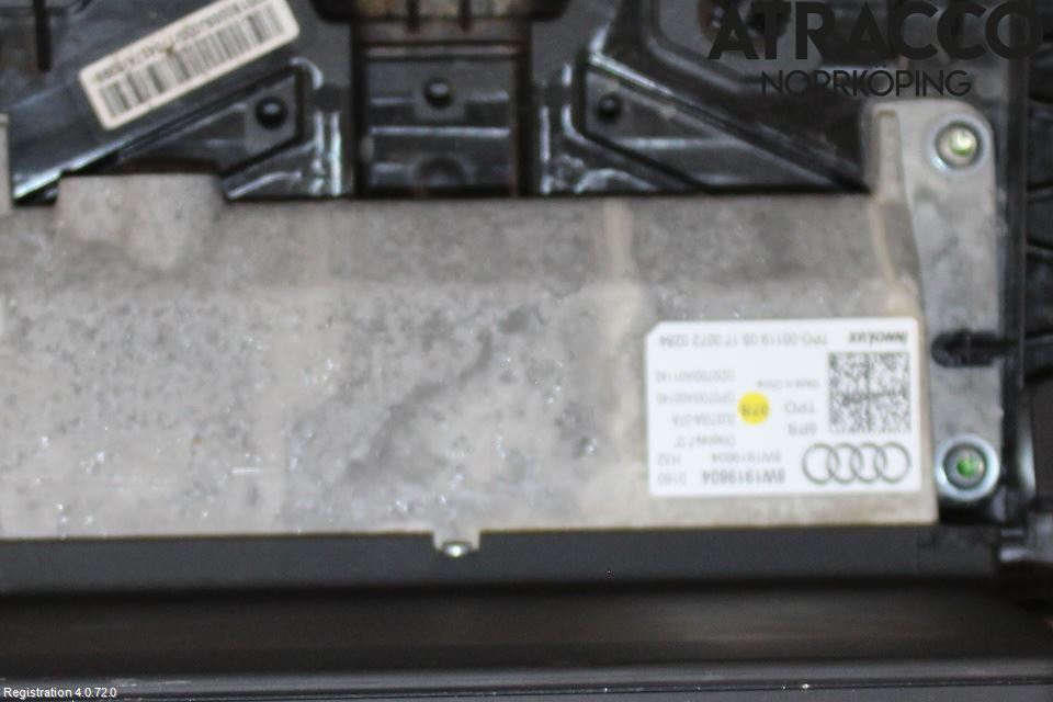 Audi A4/S4 B9 16-19 Instr Skjerm Dvd-Gps-Ac-Tlf