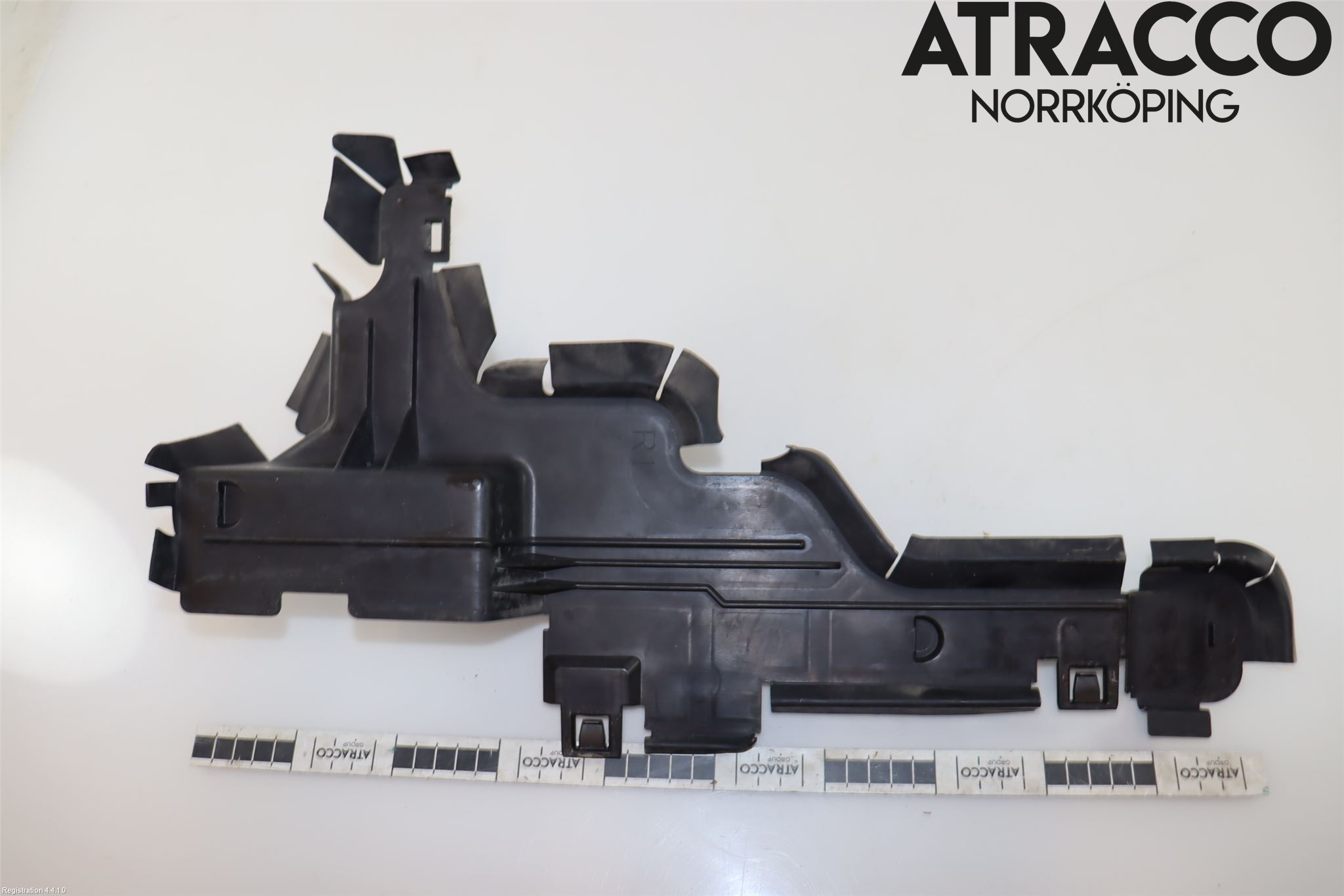 Volkswagen VW TOUAREG CR 18- Luftstyring Front