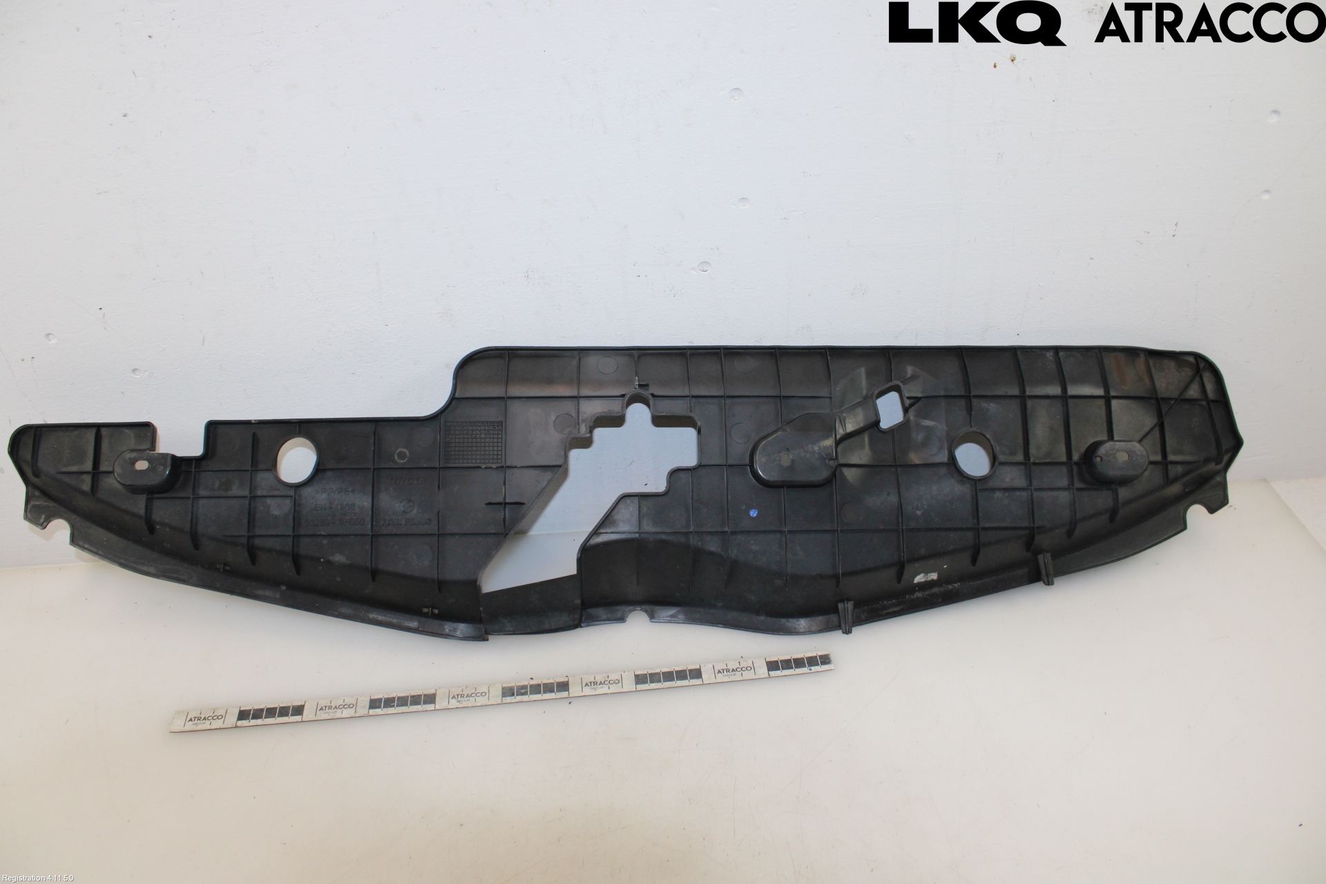 Toyota VERSO 09-18 Tackplast Front
