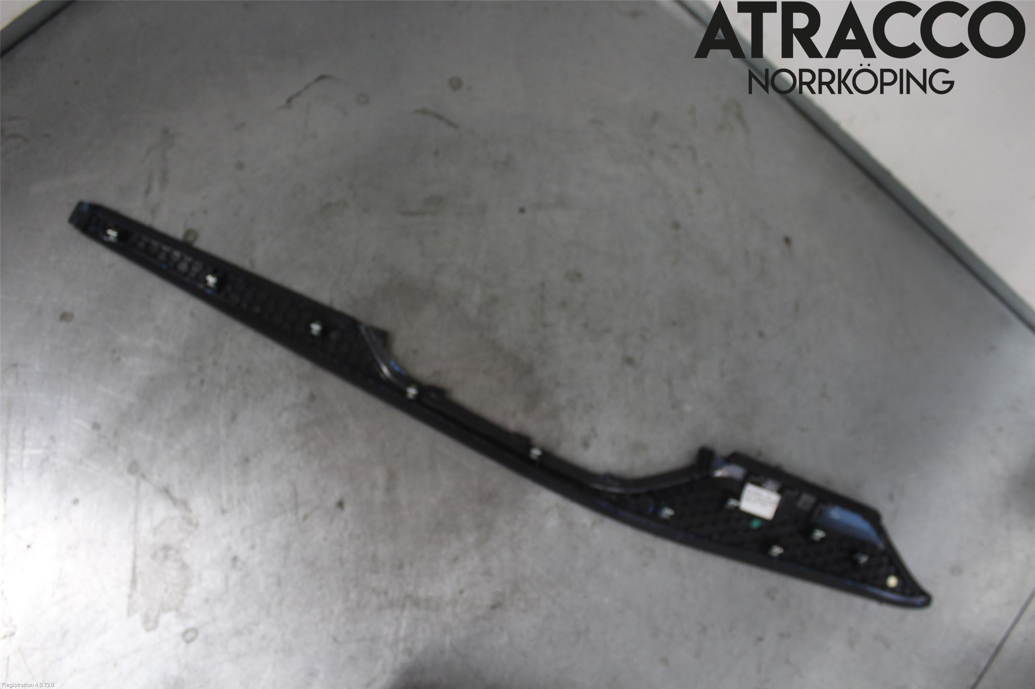 Mercedes-Benz MB GLE-KLASS (W167/V167/C167) 19- Instrumentkonsoll Midt
