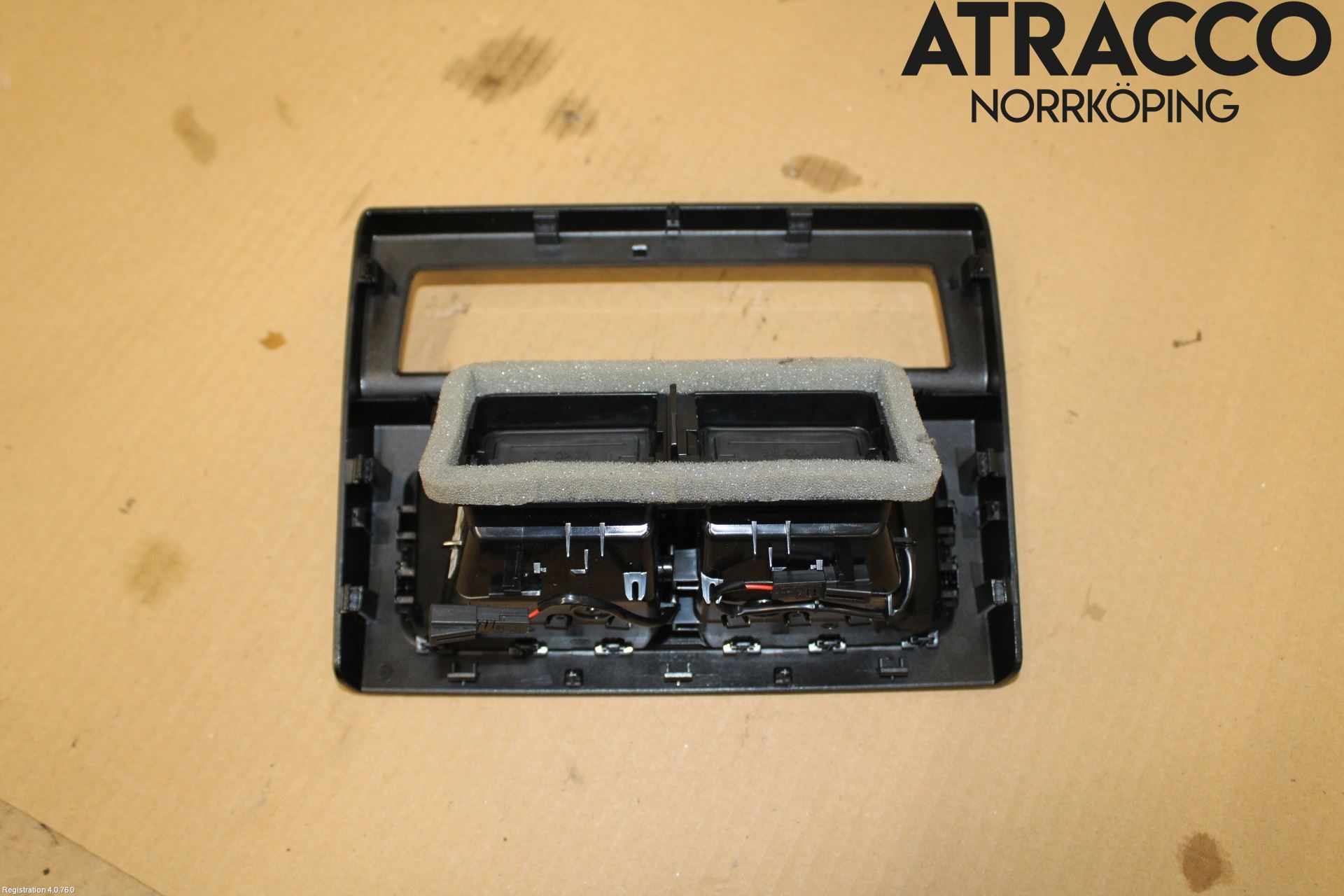 Volkswagen VW TOUAREG CR 18- Dashbord Kanal - Dyse