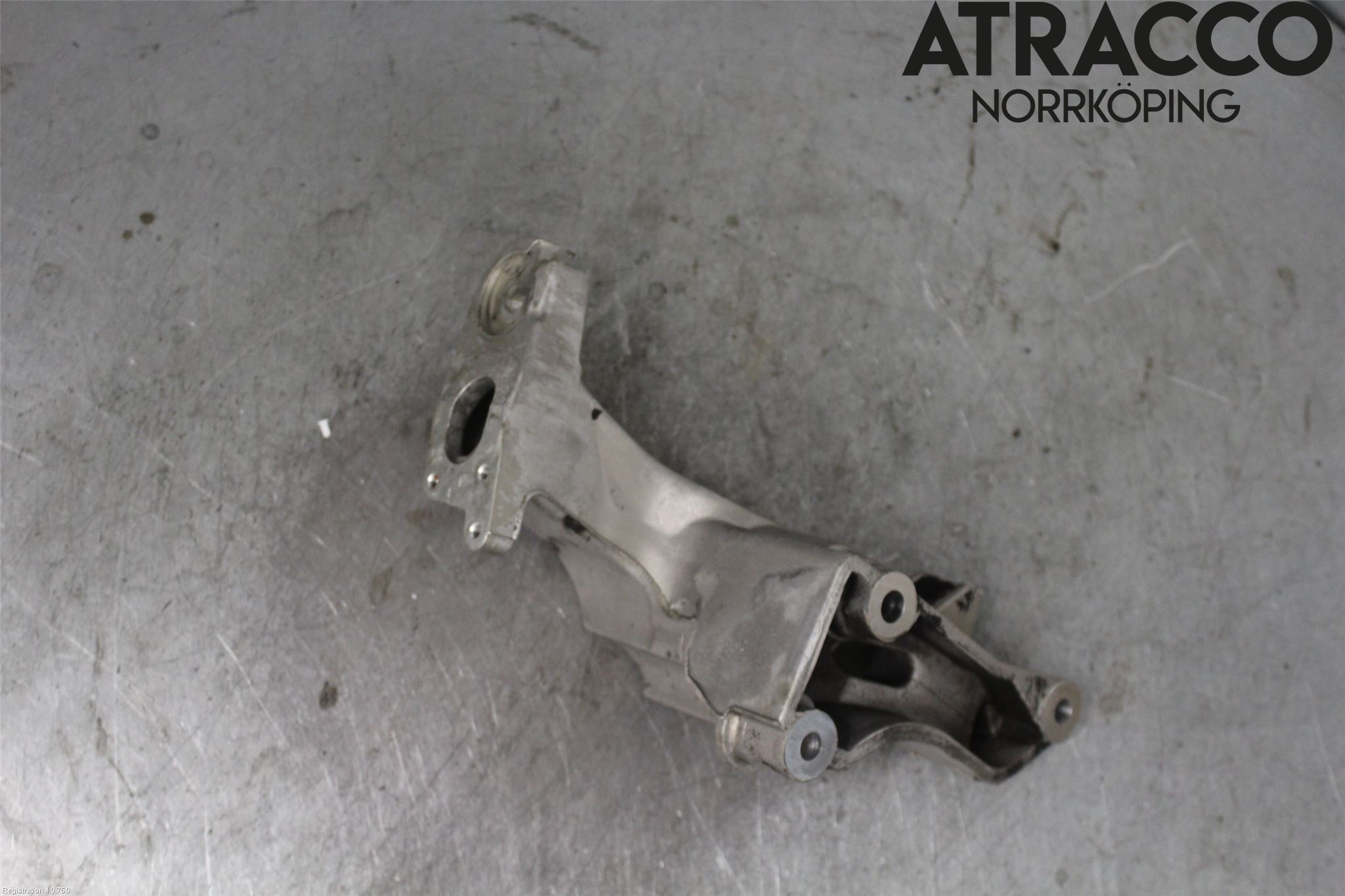 Saab 9-5     06-10 Motor Feste Stål-Alu