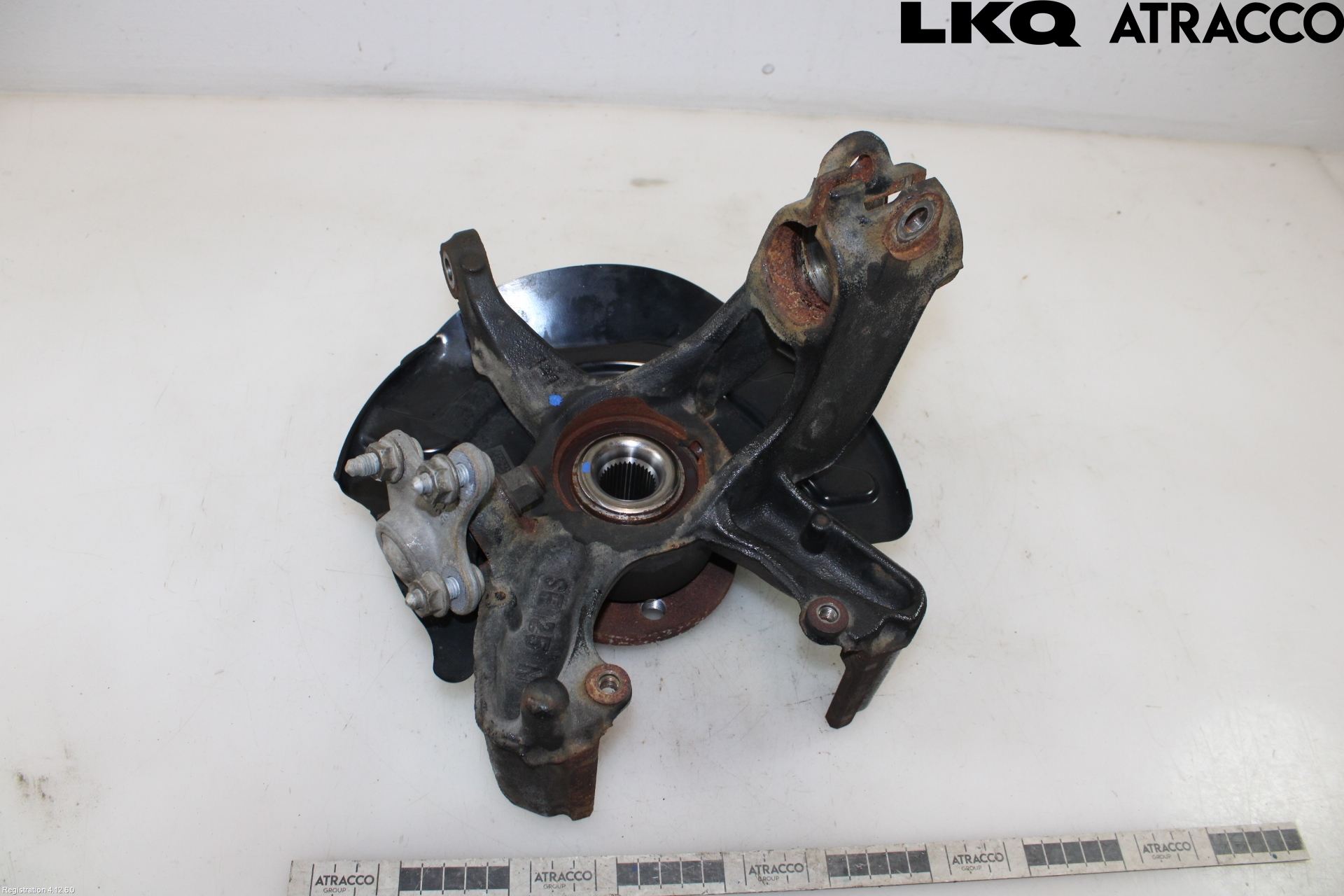Volkswagen VW TAIGO 22- Spindel Vf