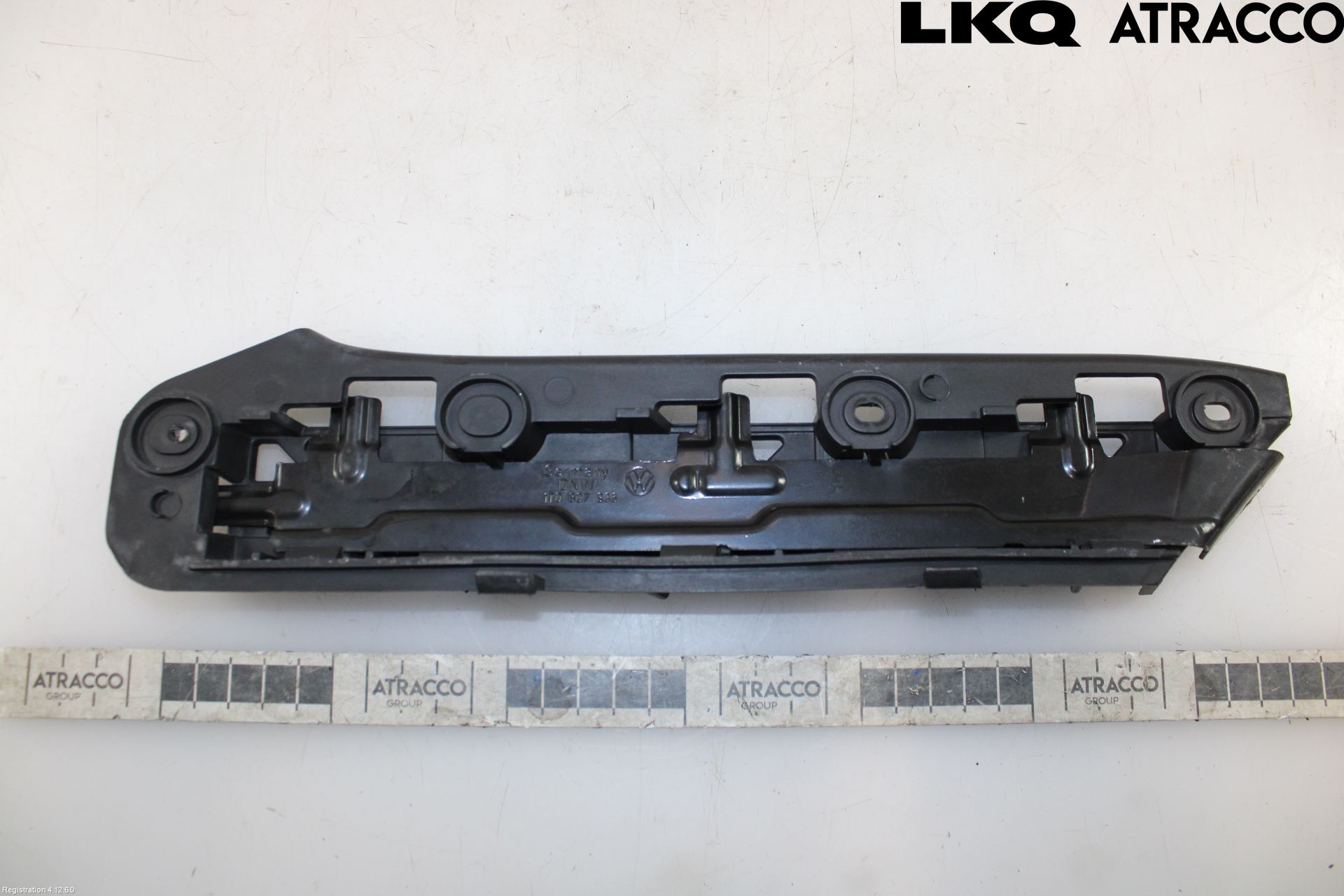 Volkswagen VW CADDY      04-10 Støtfangerfeste Foran Høyre