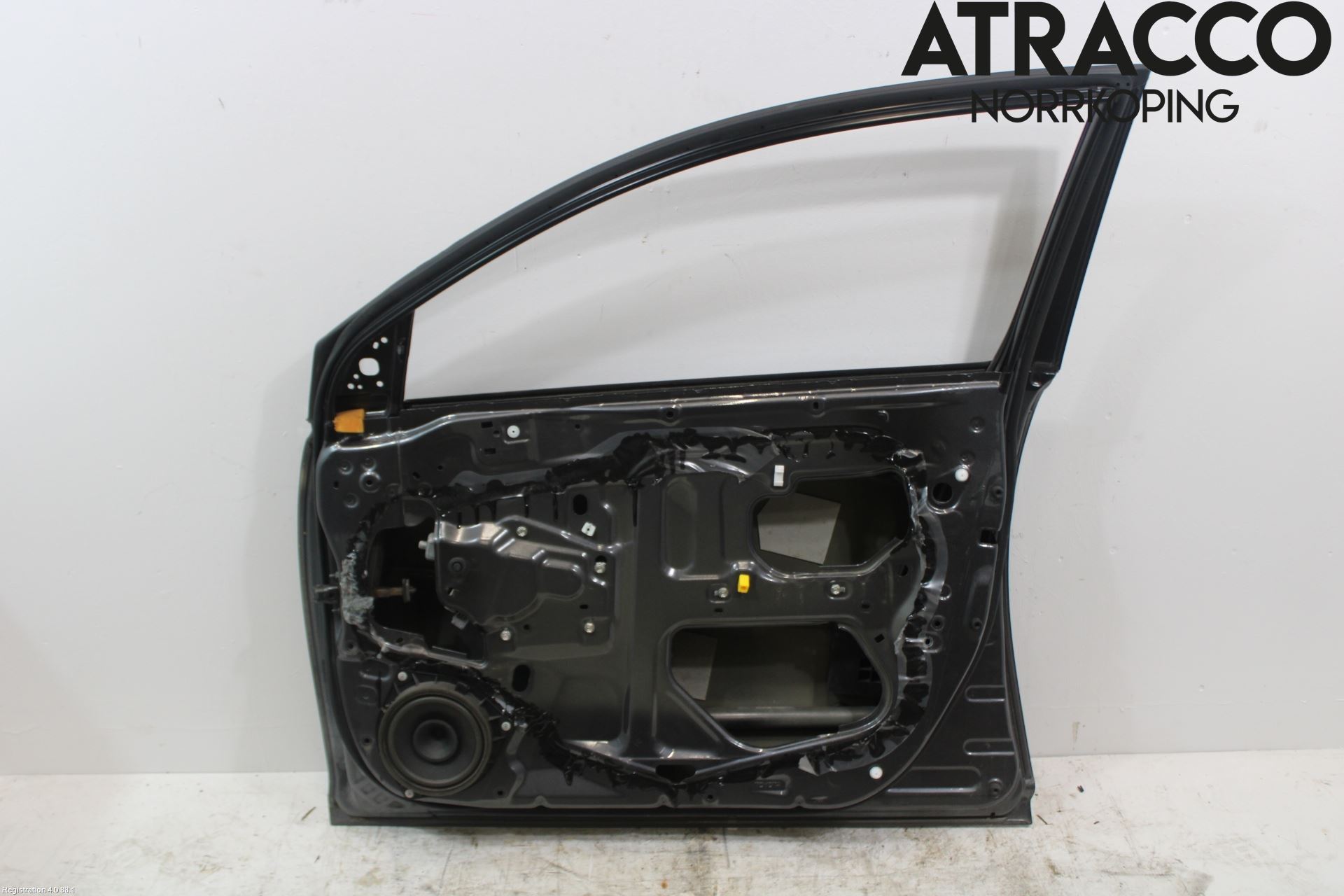 Toyota AVENSIS 07-08 Dør 4D Foran Høyre