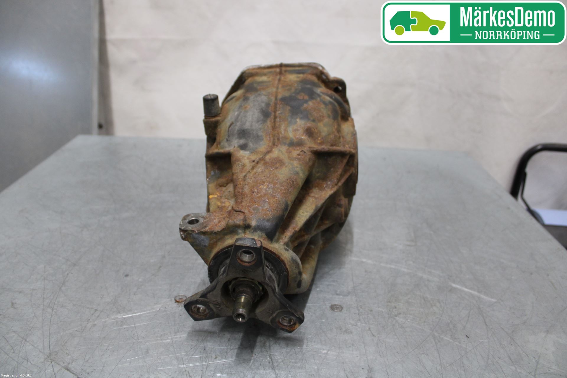 Mercedes-Benz MB CLK (C209) 02-09 Bakaksel Kardang Bak -Diff