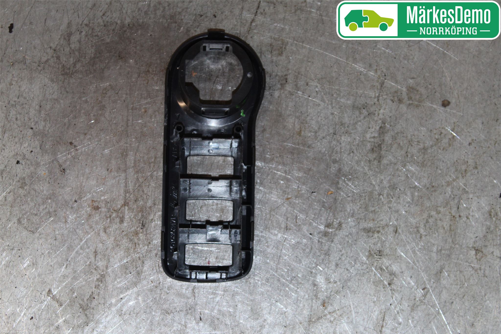 Dacia DUSTER 10-17 Instrument Ramme