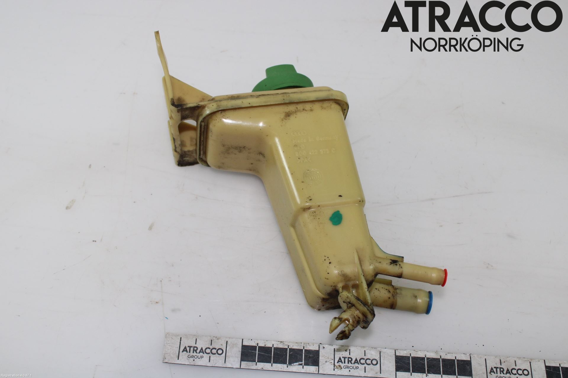 Audi A4/S4 99B-00 Servo Oljebeholder