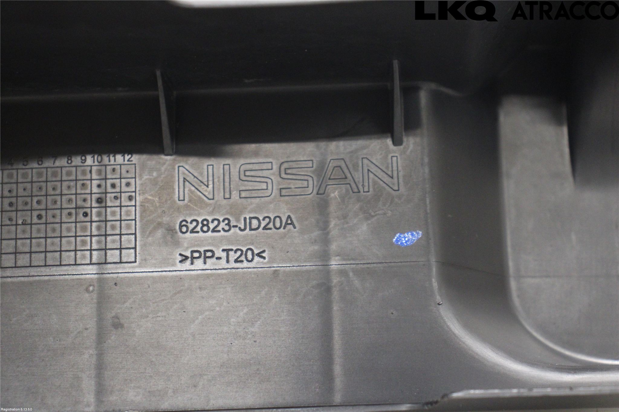 Nissan QASHQAI+2  08-10 Luftstyring Front
