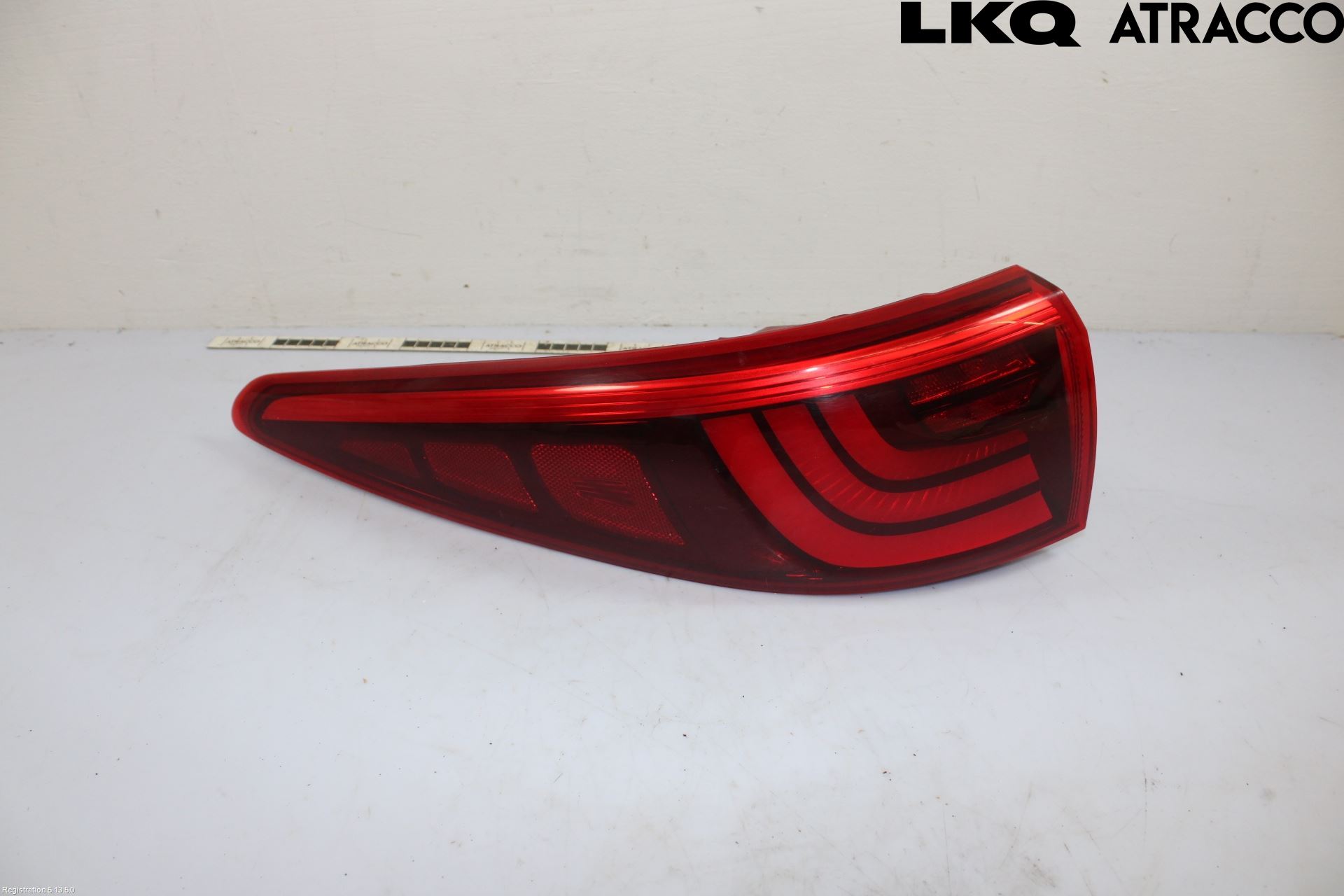 Kia SPORTAGE (QL) 16-21 Baklykt Venstre