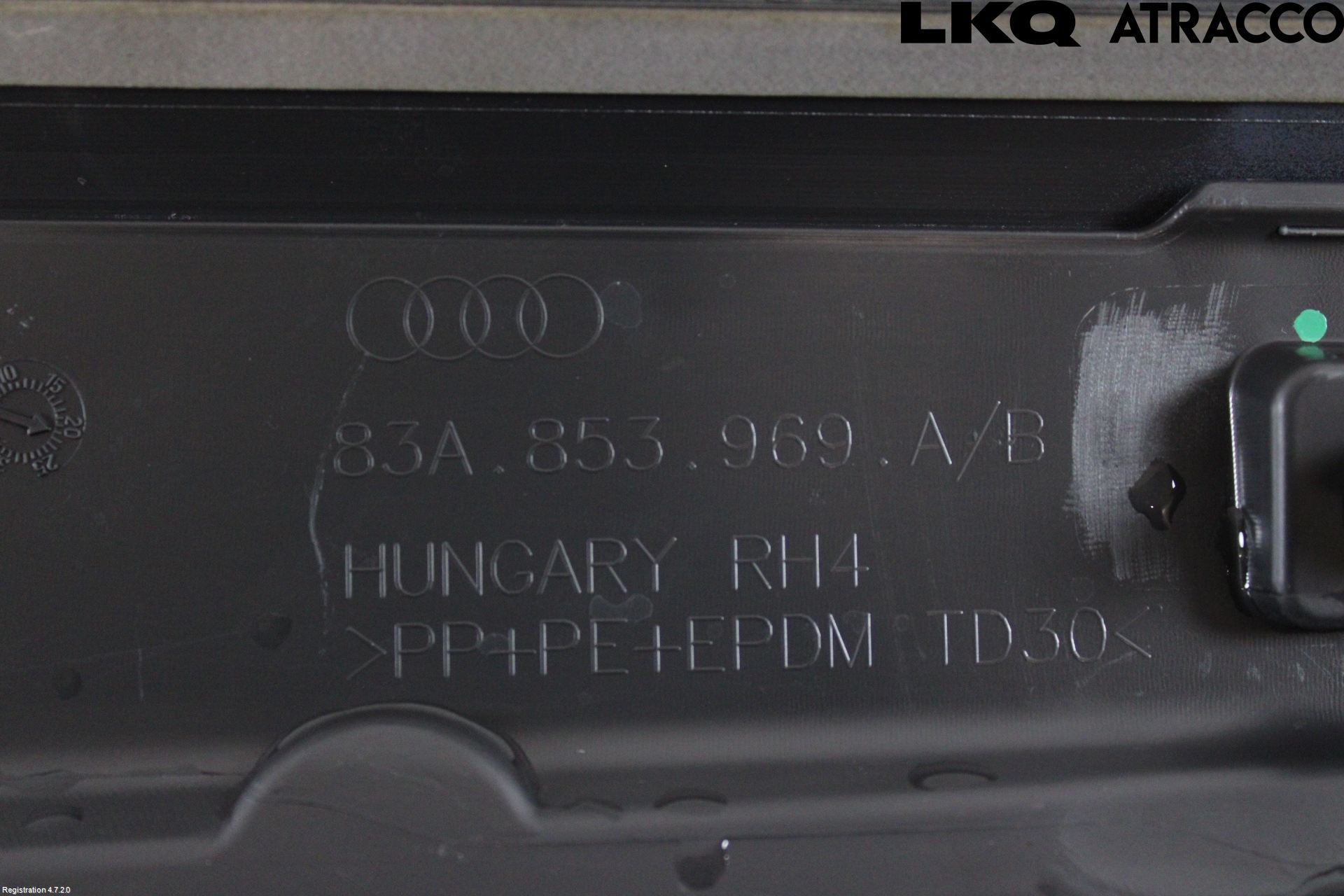 Audi Q3 F3 19- Dør Dekorlist Vb