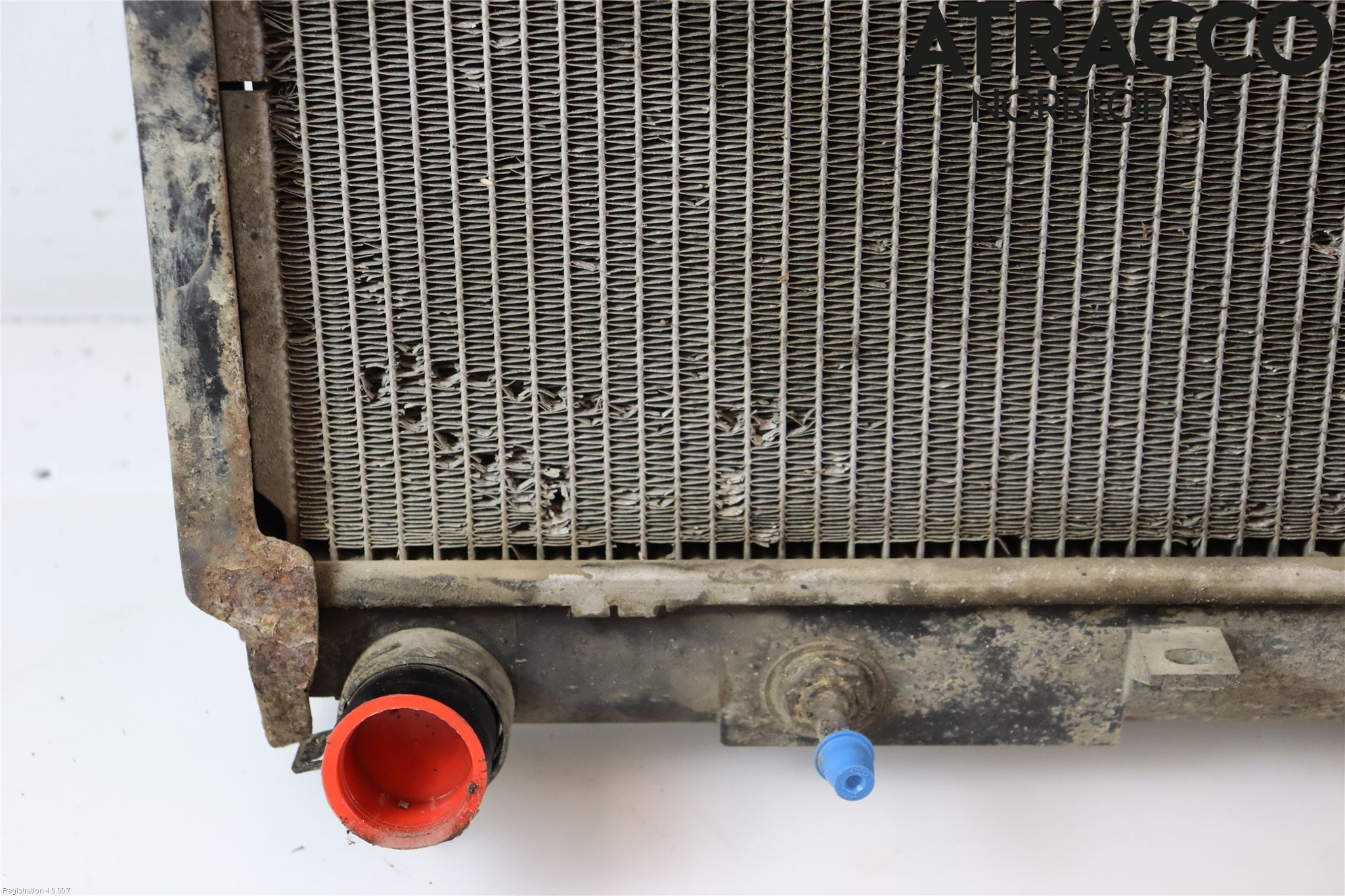 Nissan NAVARA 05-16 Radiator Automat