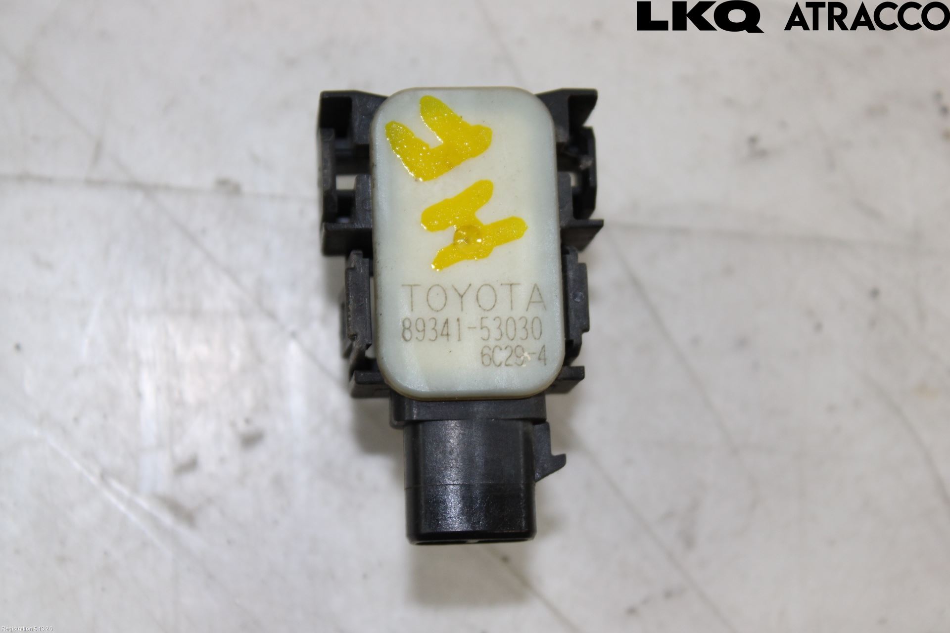 Lexus IS 250/350 14-20 Sensor Parkering Front