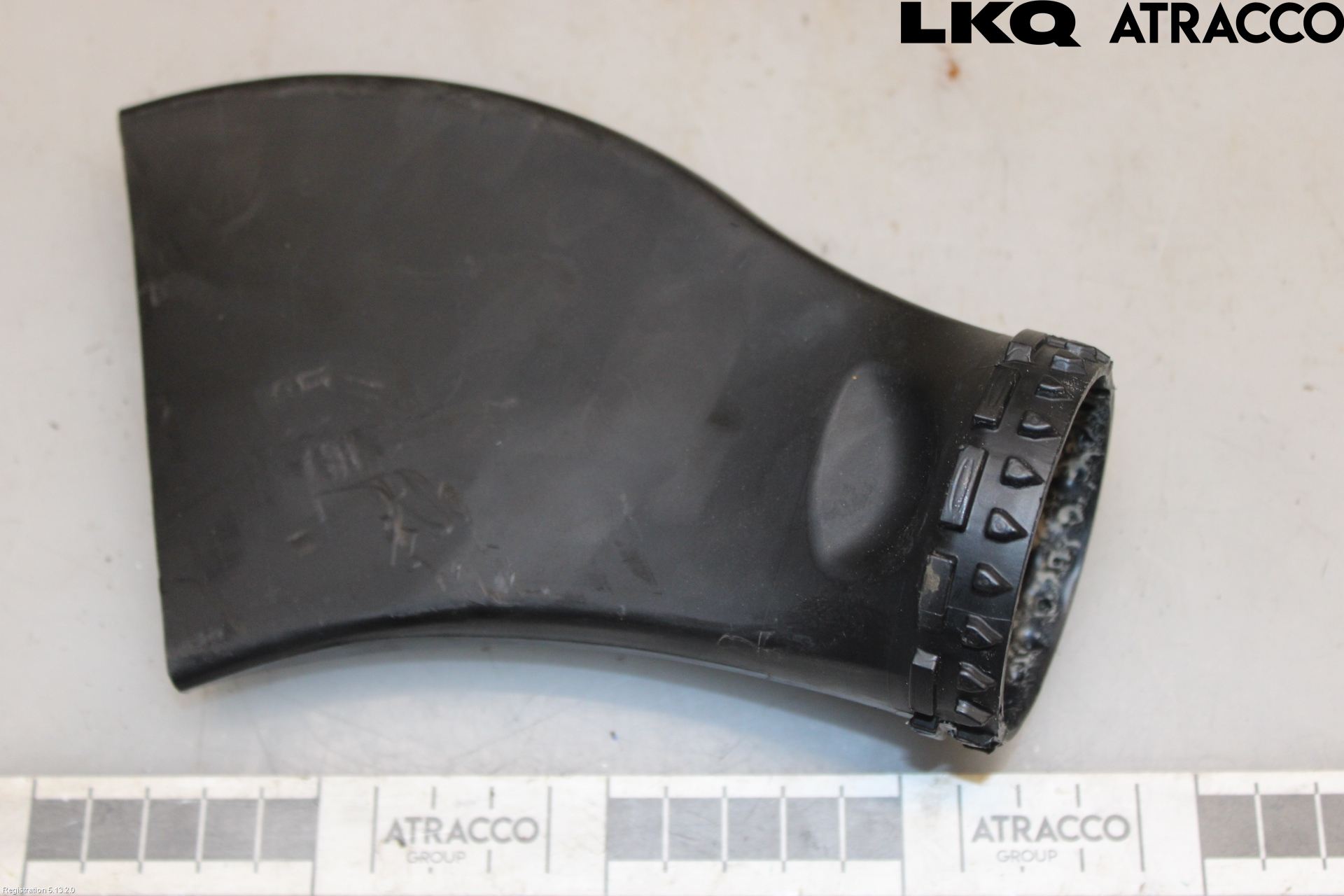 Audi A5 07-16 Forg-Belg-Rør Mot Luftr
