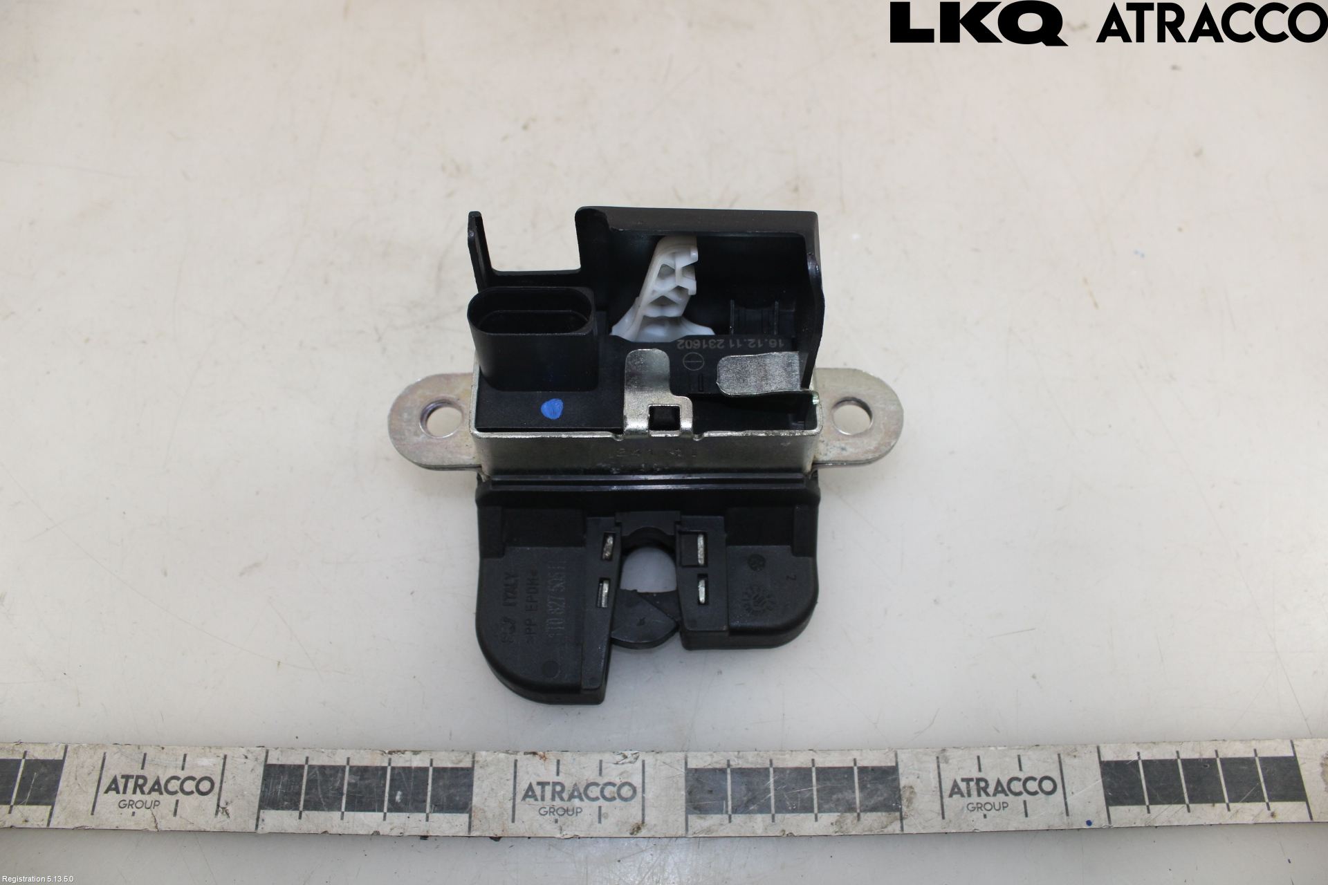 Volkswagen VW TOURAN 10-15 Bakluke-Lokk Låsekasse