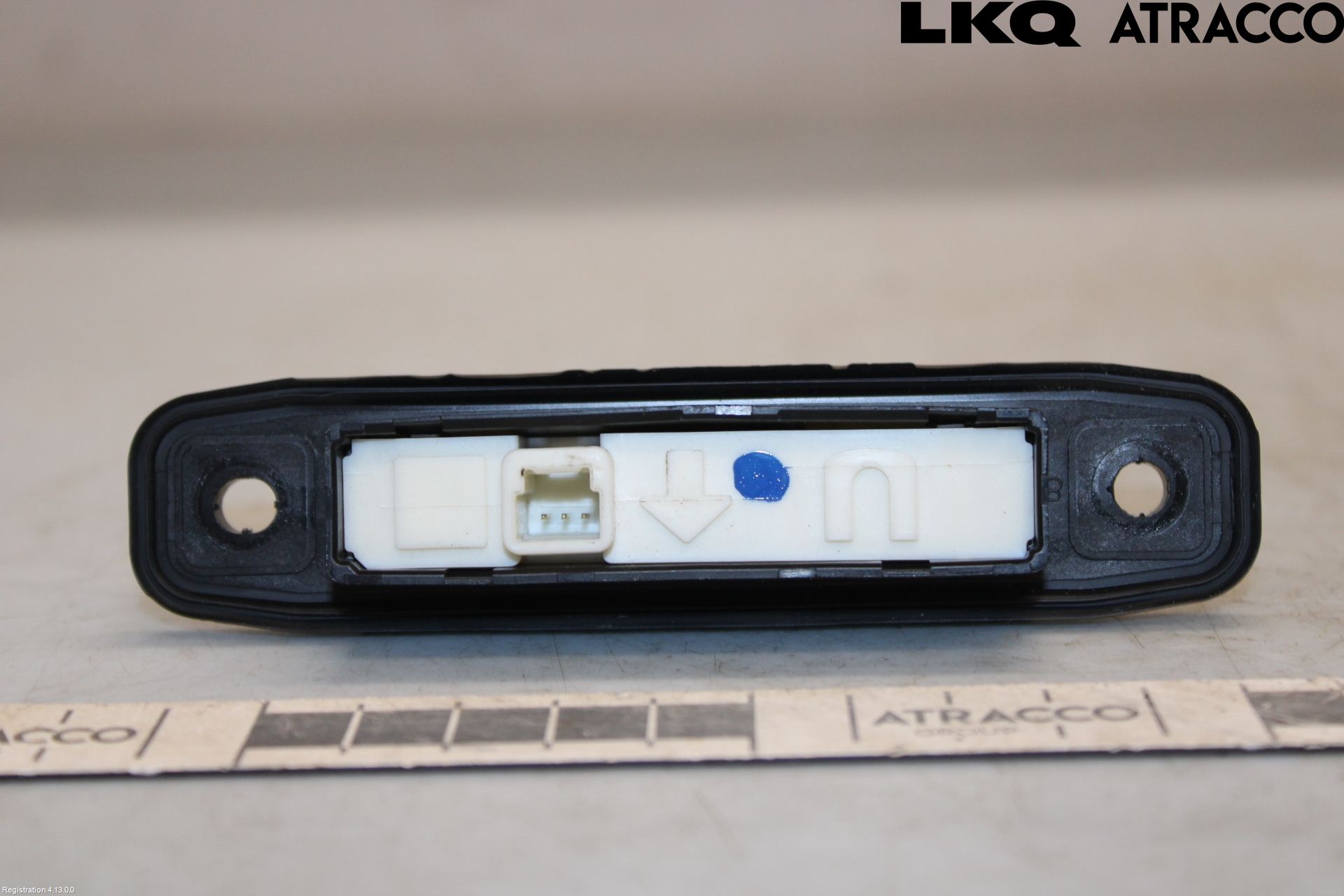 Toyota AVENSIS 16-18 Bakluke Handtak Ytre