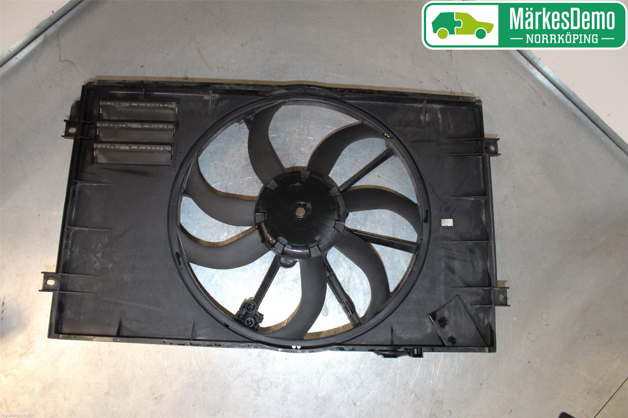 Volkswagen VW GOLF VI 09-13 Kjølevifte Elektrisk