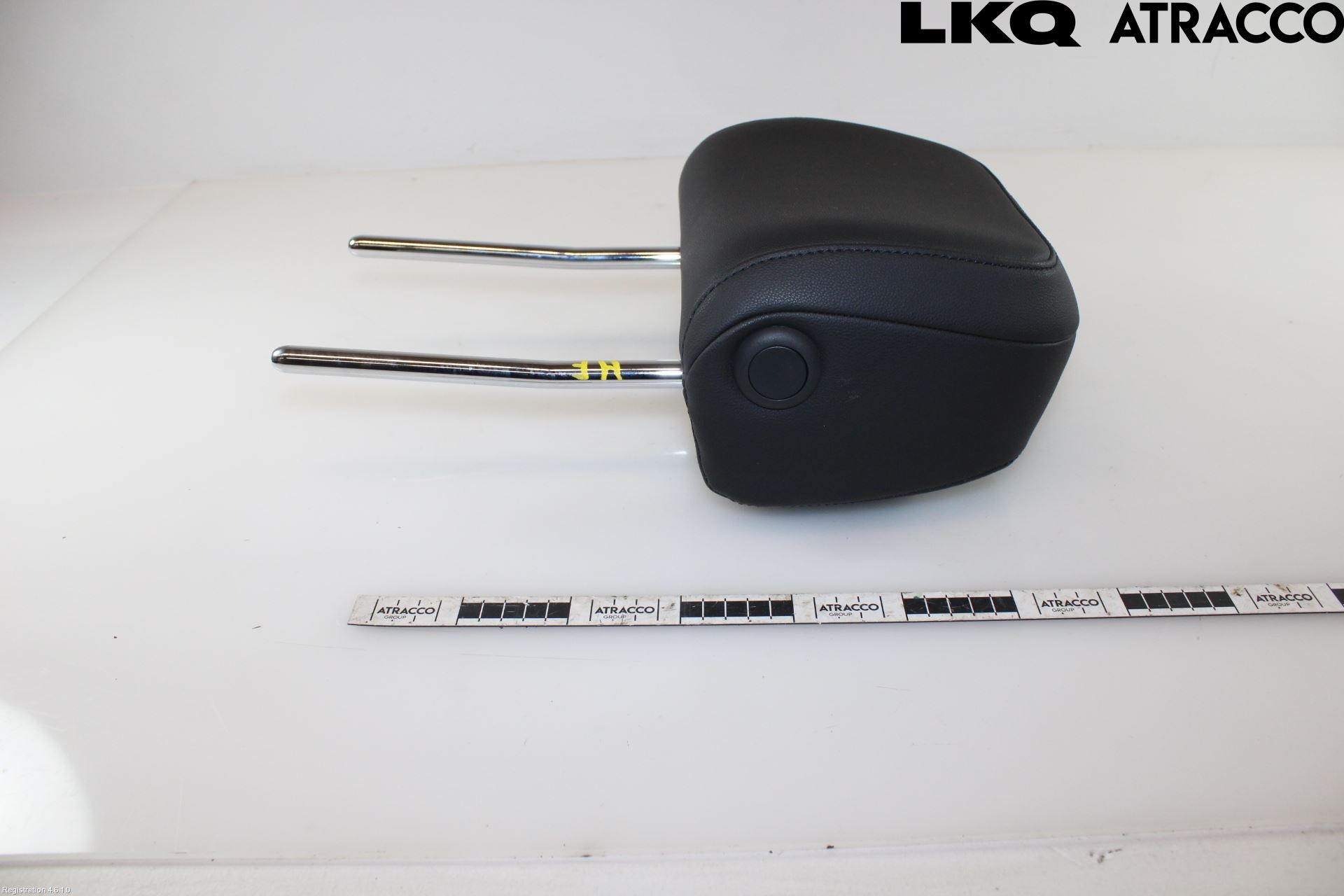 Volkswagen VW PASSAT 15-19 Innr Nakkestøtte