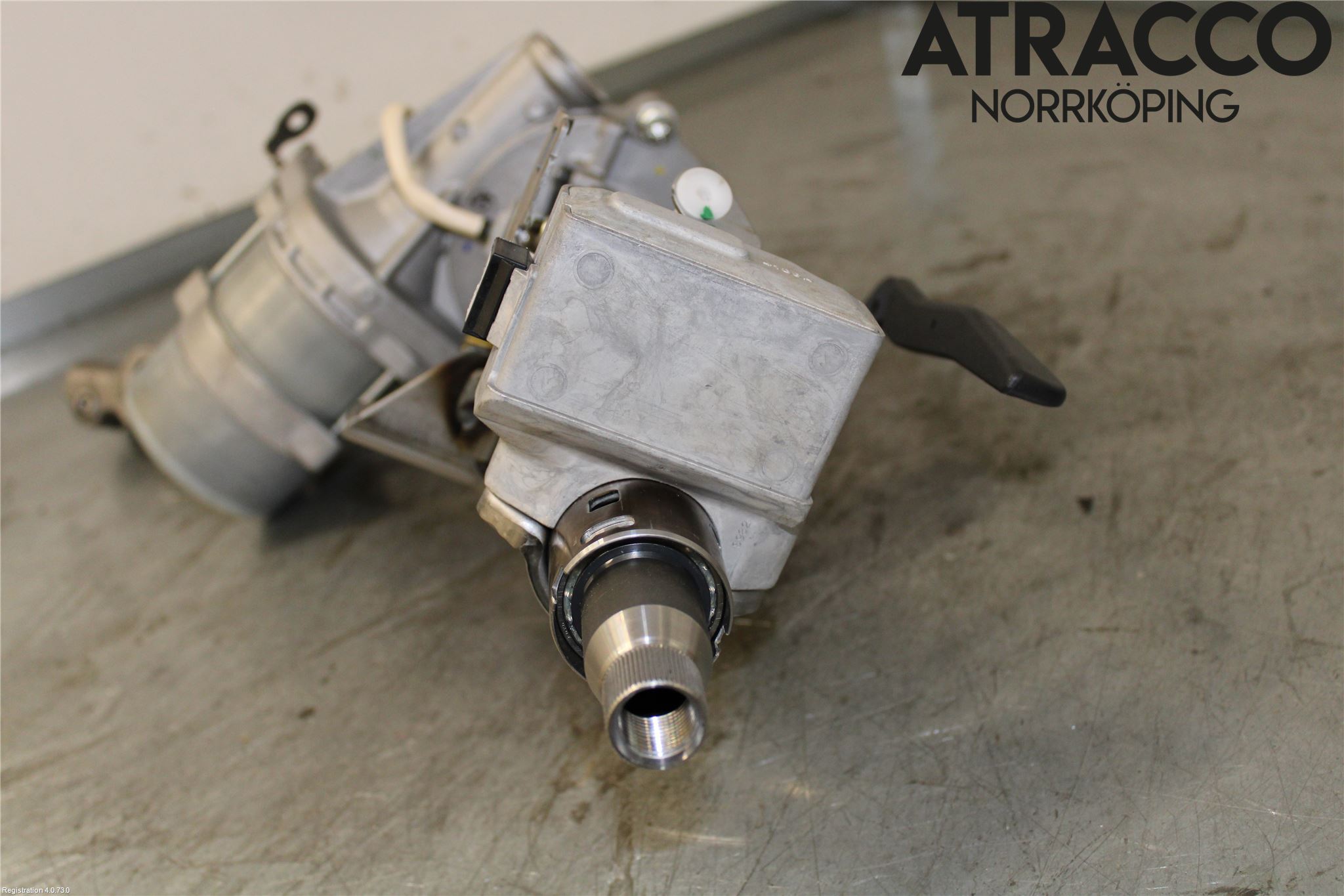Toyota COROLLA 19- Rattakselaggregat Innebygd Servo