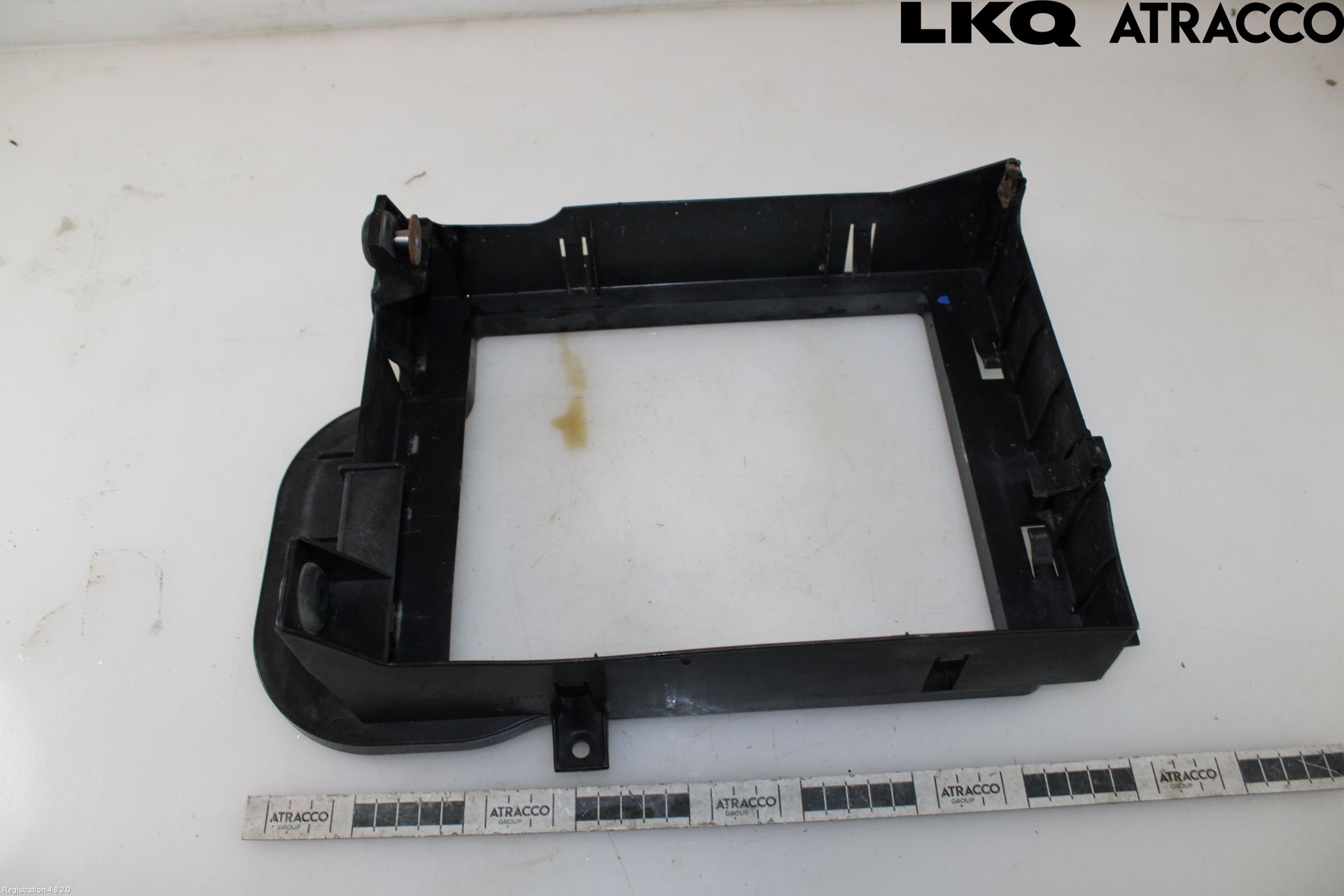 BMW X6 E71/E72   08-14 Radiator Feste - Ramme - Bjelk
